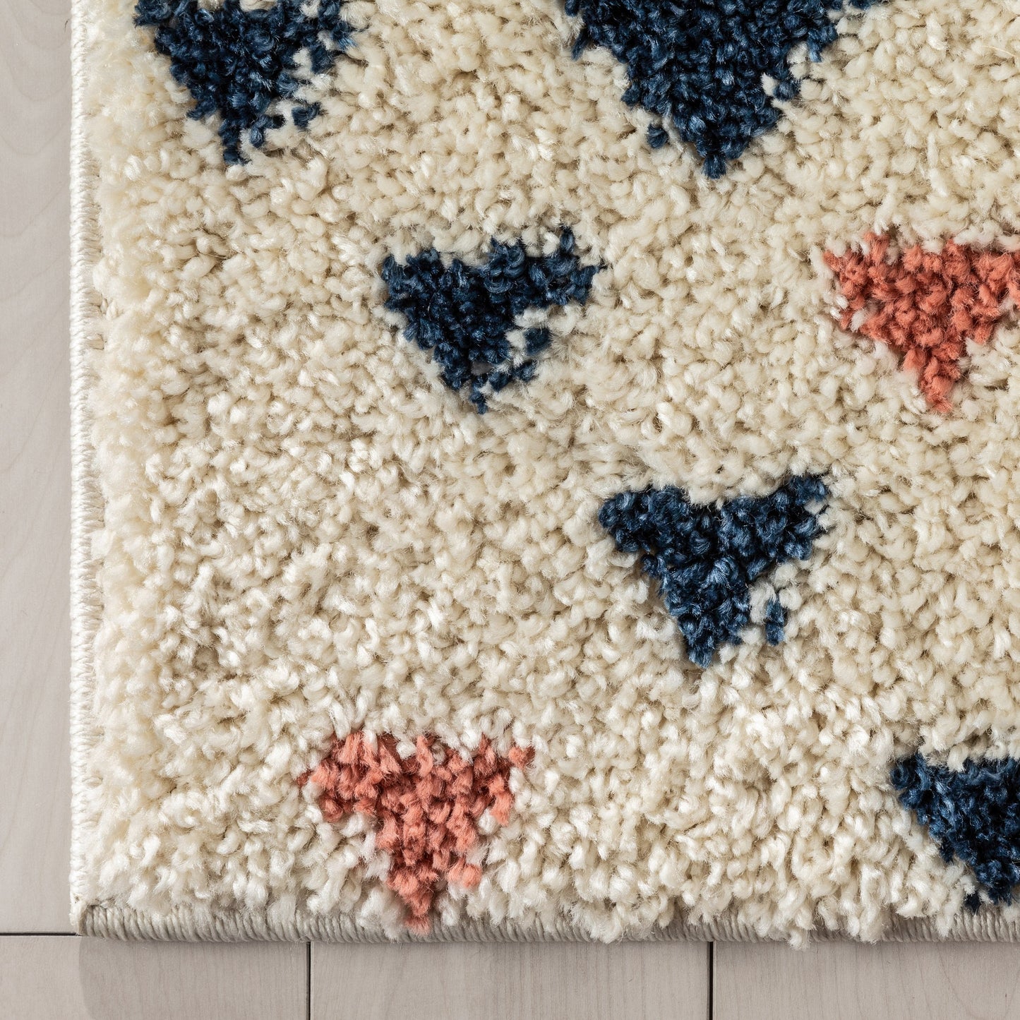 Jax Retro Geometric Triangle Pattern Ivory Blue Thick Shag Rug GIG-62