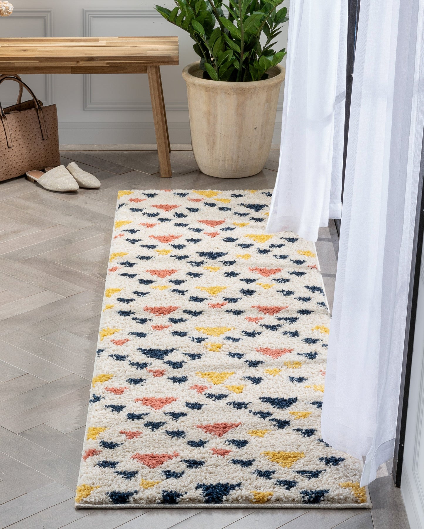 Jax Retro Geometric Triangle Pattern Ivory Blue Thick Shag Rug GIG-62
