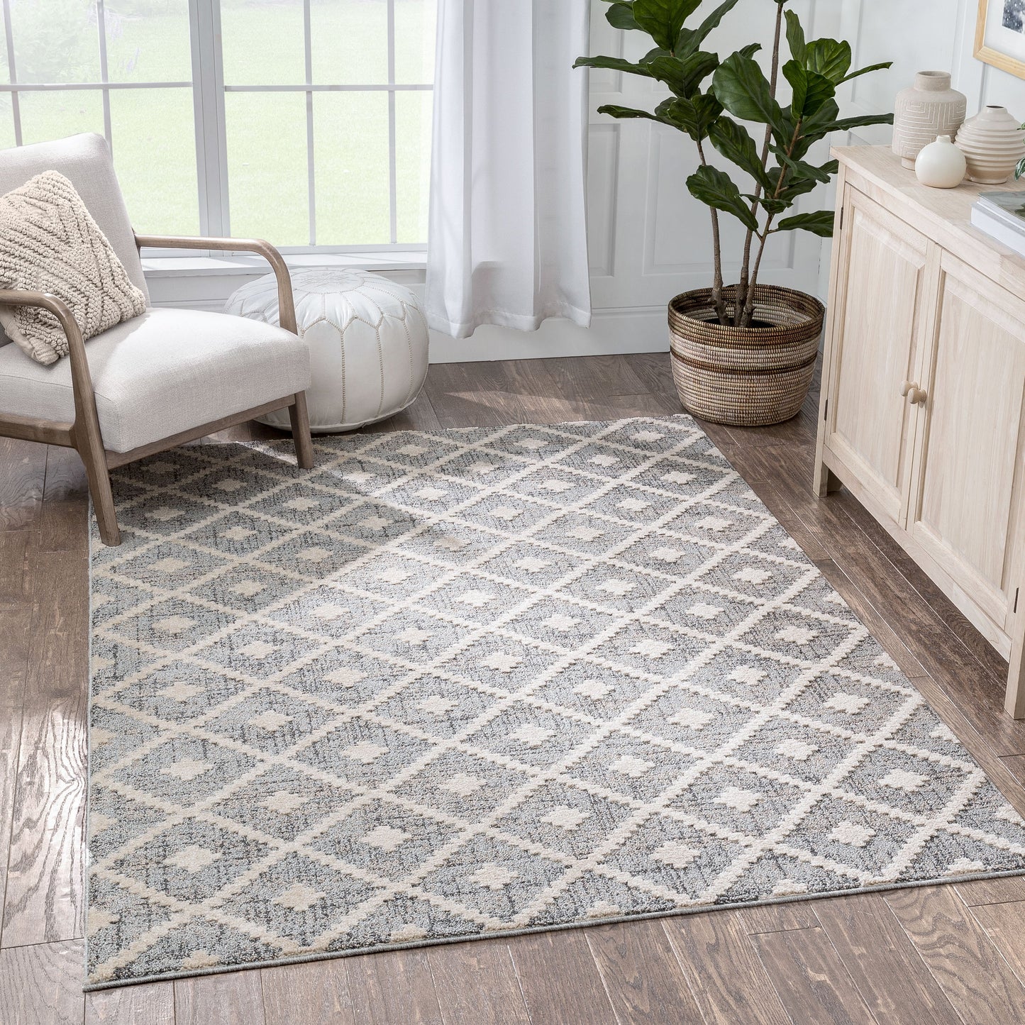Ailey Moroccan Lattice Trellis Grey Looped Pile Rug HAR-57