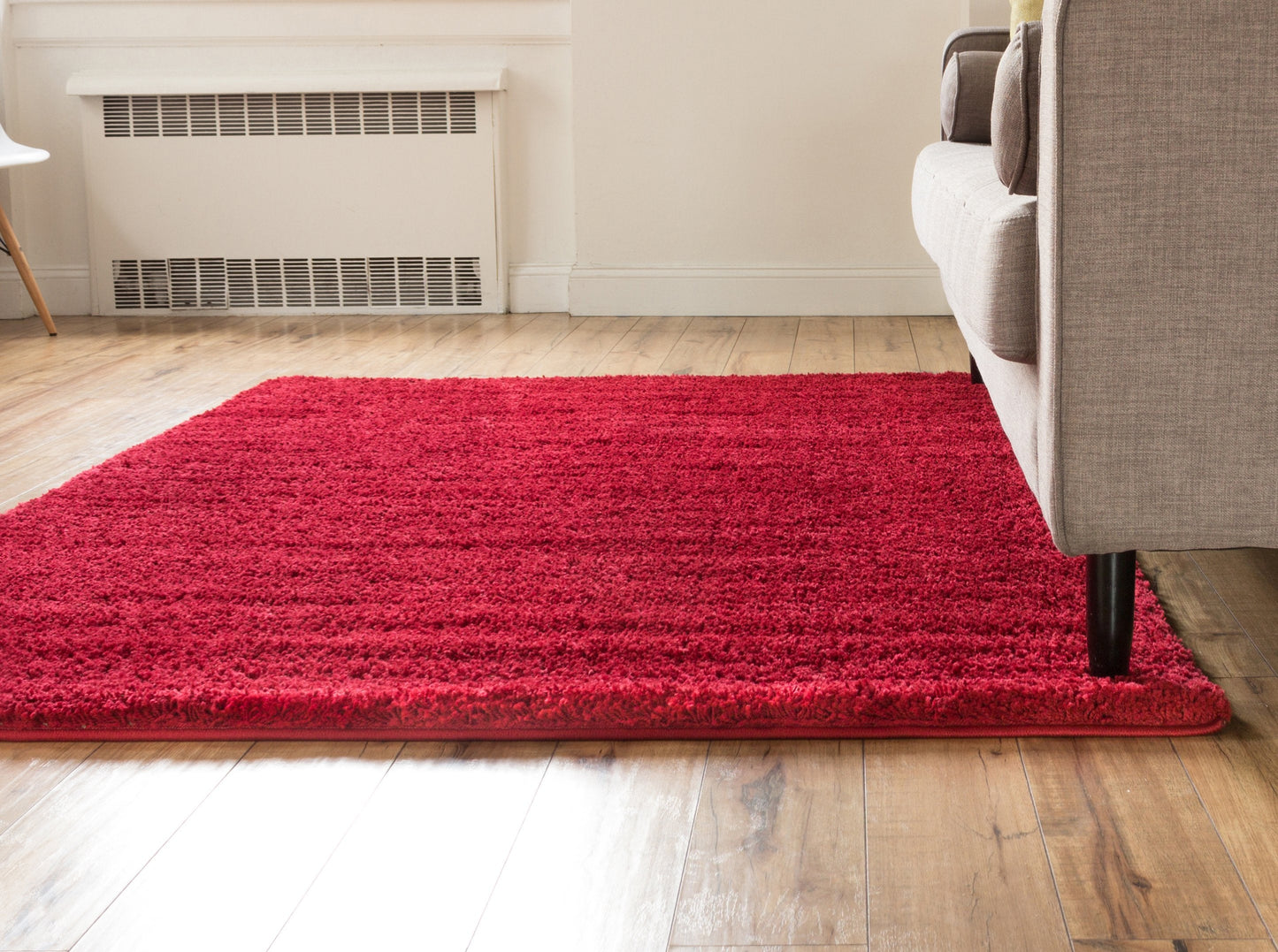 Plain Red Solid Rug 7040
