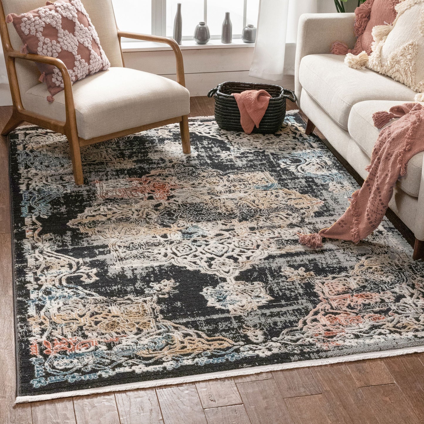 Maura Bohemian Vintage Medallion Oriental Black Rug IND-33