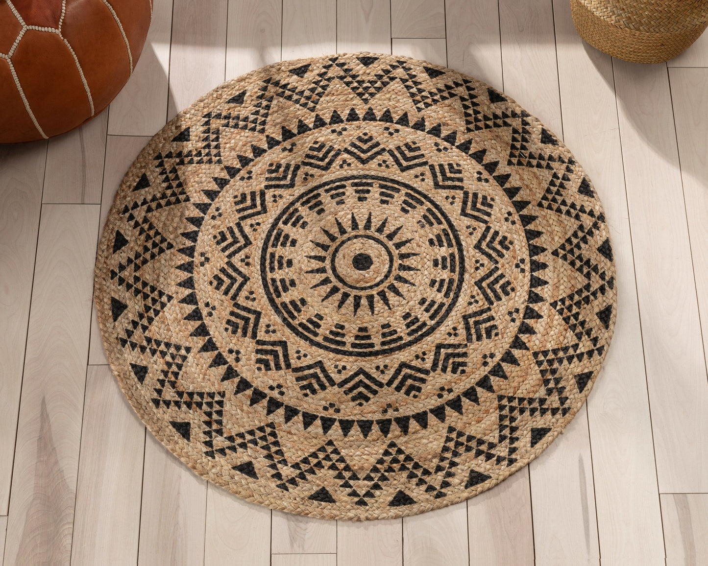 Kiera Bohemian Tribal Hand-Braided Jute Natural Black Rug IRI-12