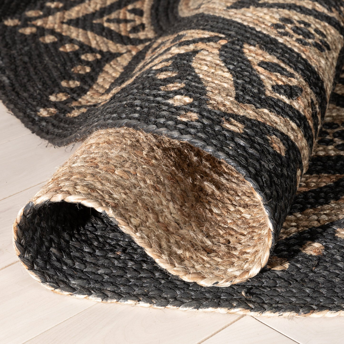 Kiera Bohemian Tribal Hand-Braided Jute Black Natural Rug IRI-13