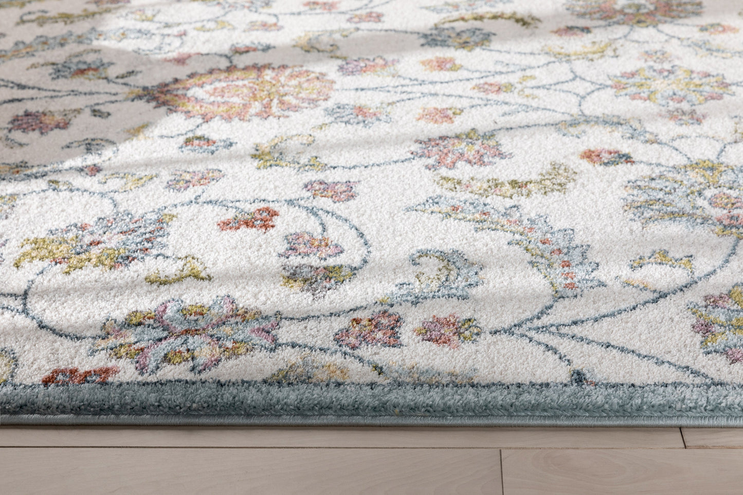 Metonia Vintage Oriental Floral Ivory Rug IVY-12