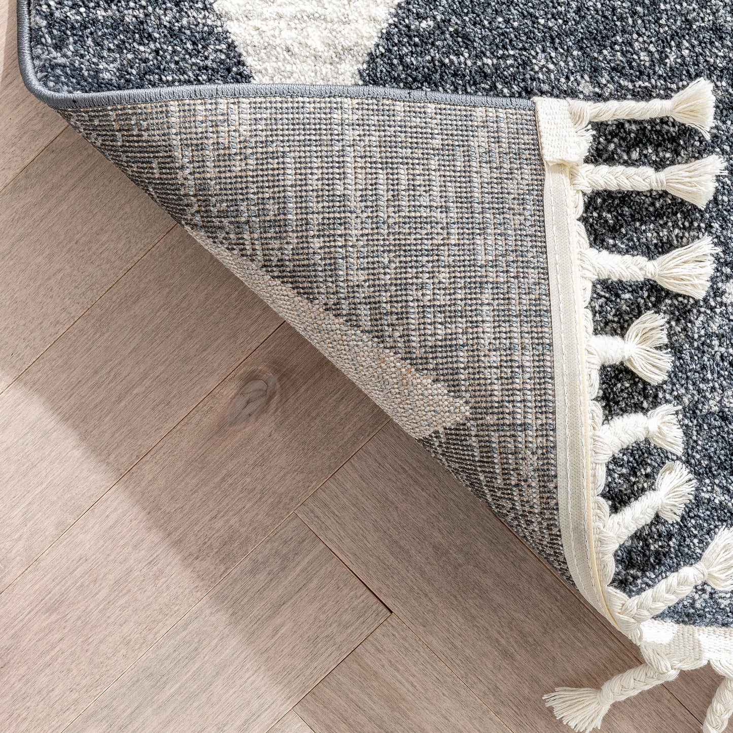 Triangles Modern Geometric Pattern Grey Kids Rug KEN-17