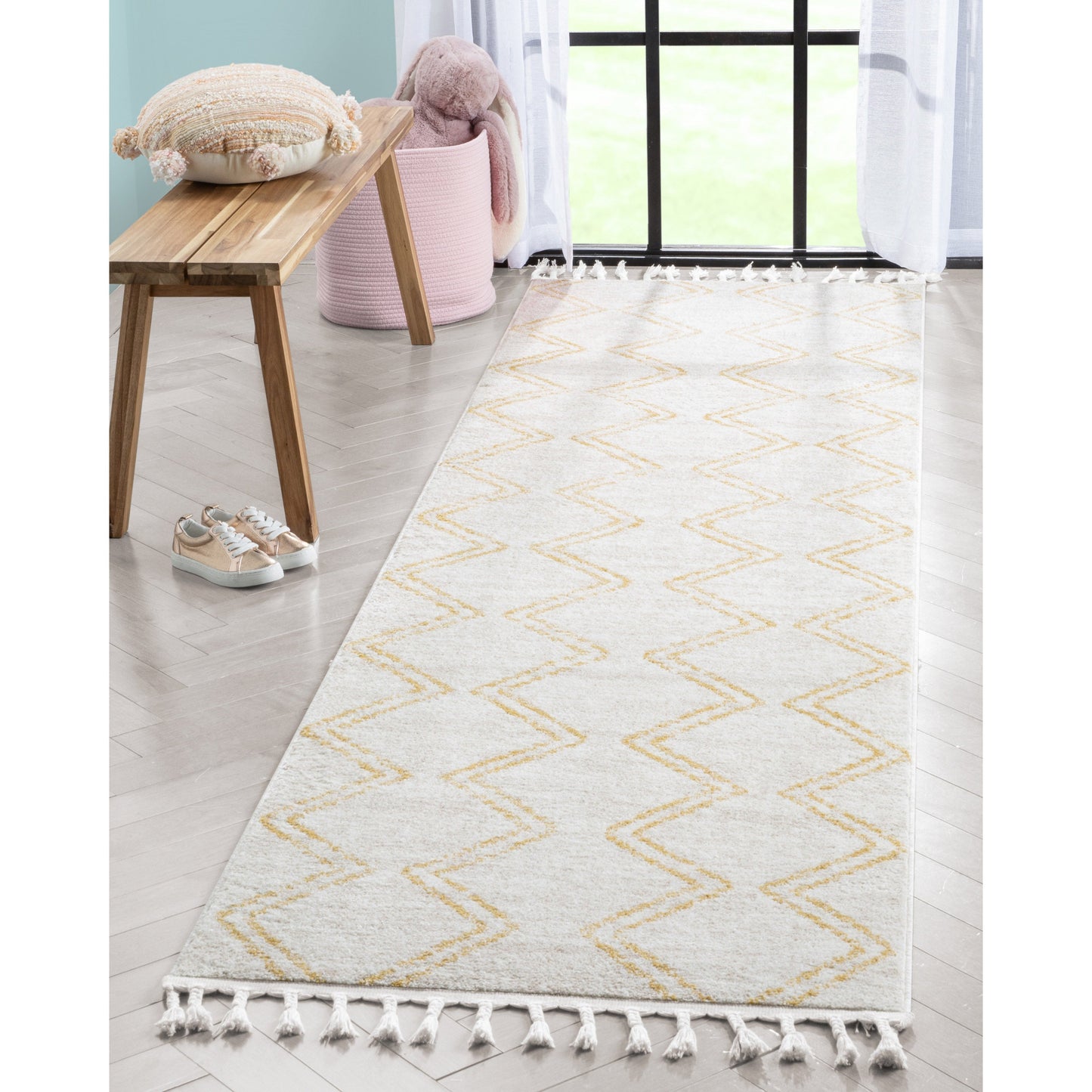 Reeve Modern Chevron Zig-Zag Yellow Ivory Kids Rug KEN-31