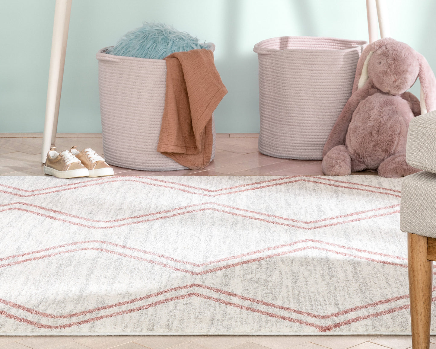 Reeve Modern Chevron Zig-Zag Pink Ivory Kids Rug KEN-39
