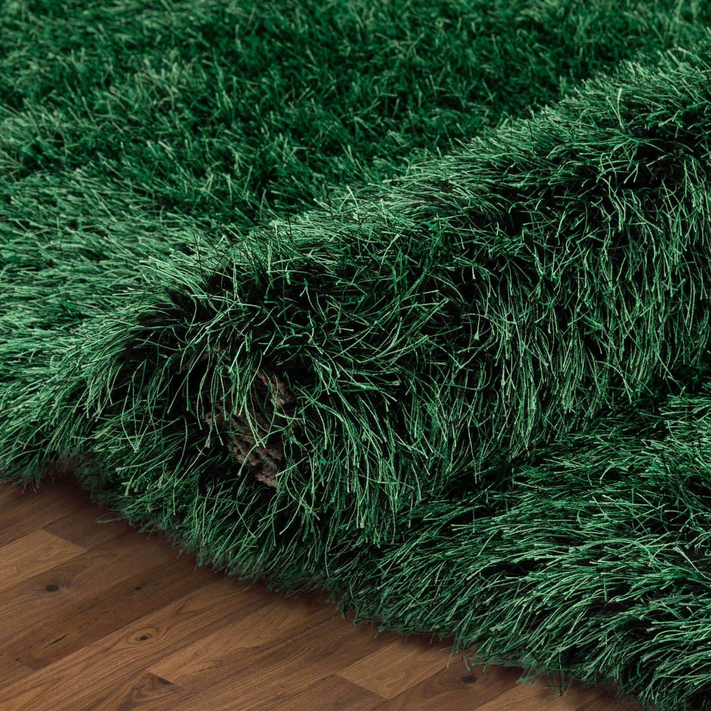 Chie Glam Solid Ultra-Soft Green Shag Rug KU-15