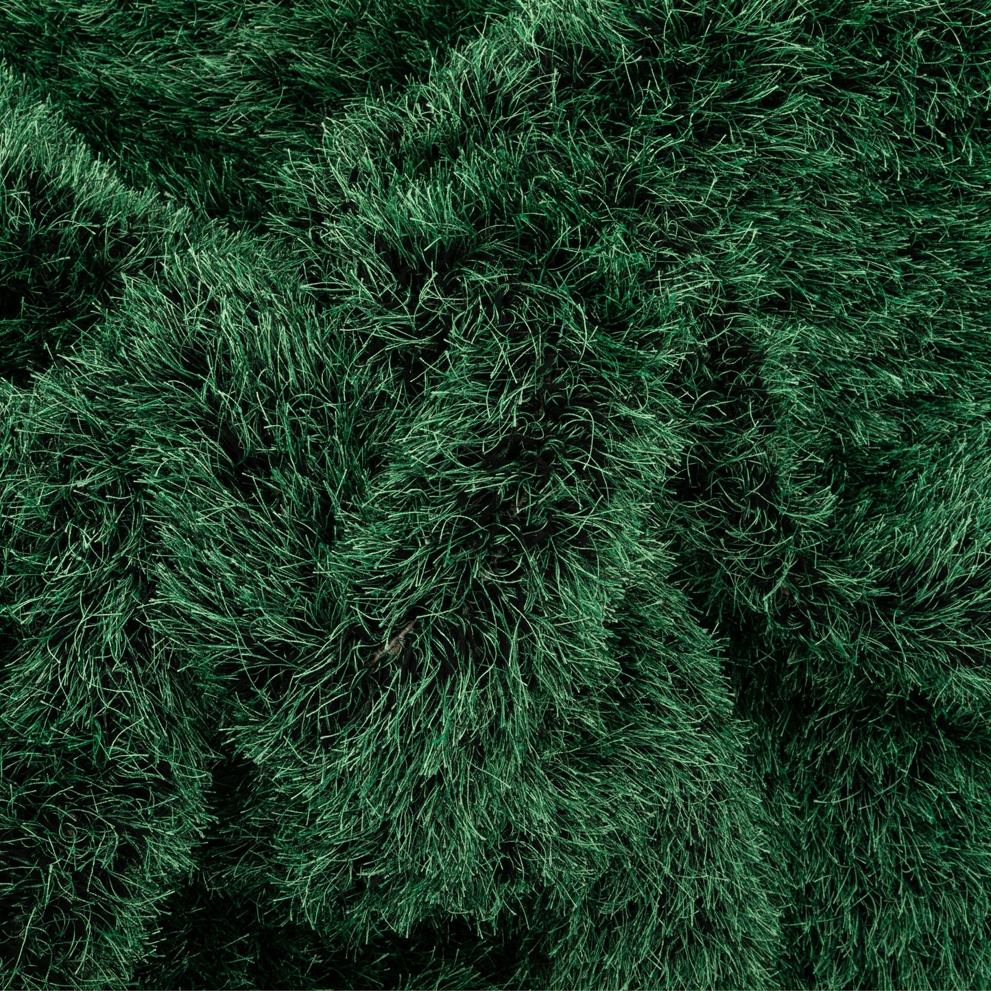 Chie Glam Solid Ultra-Soft Green Shag Rug KU-15