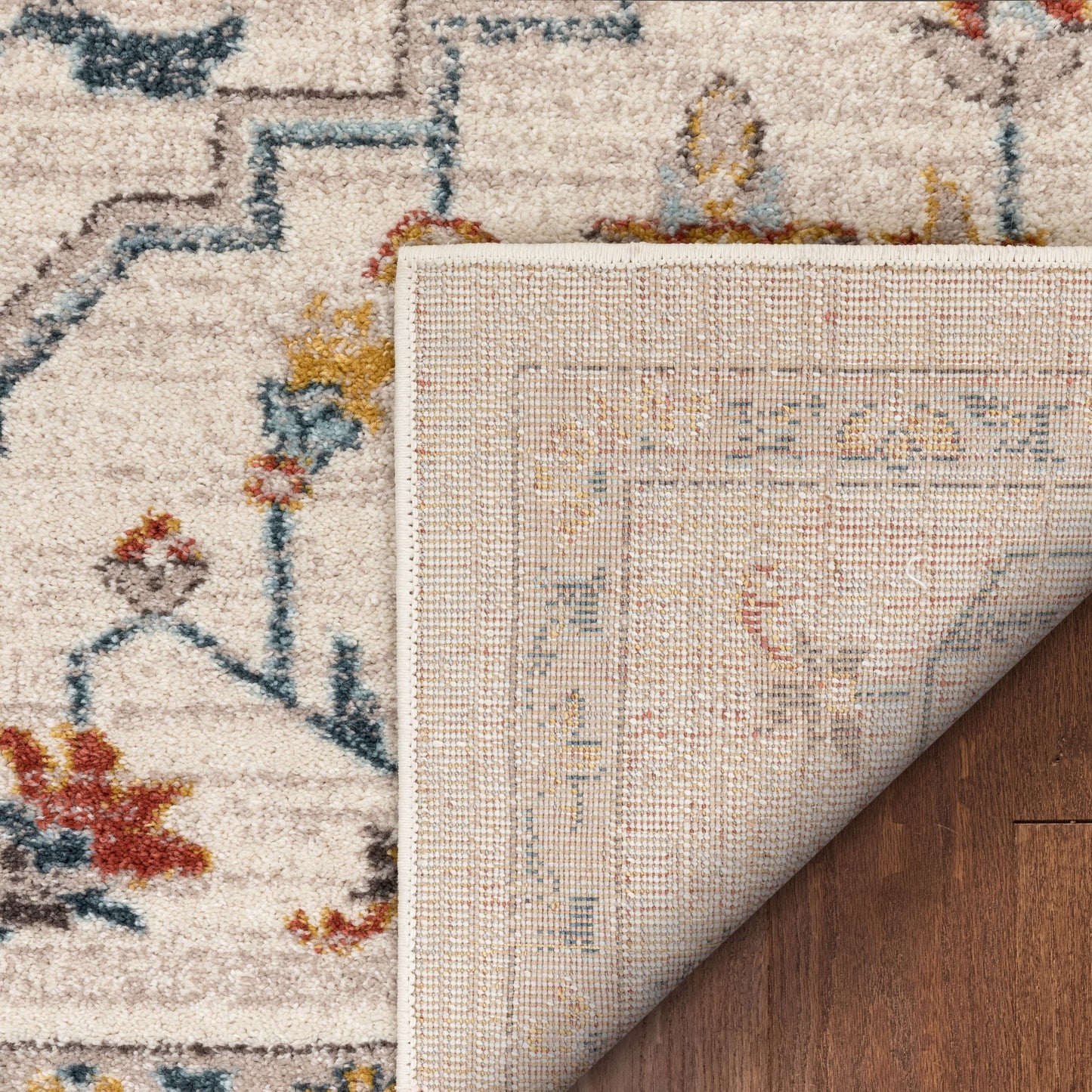 Bingley Traditional Medallion Pattern Ivory Farmhouse Rug LA-202