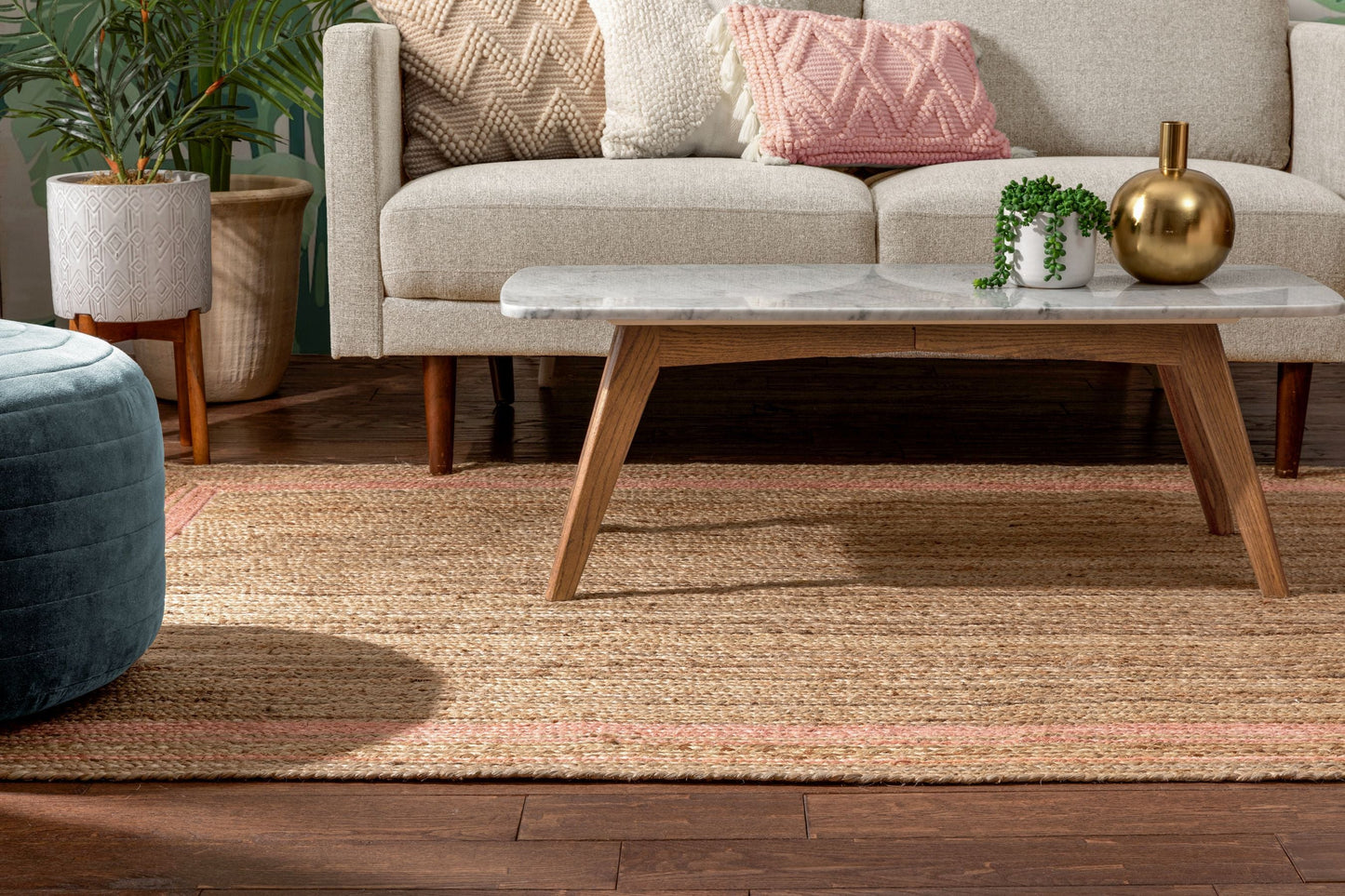 Border Pattern Contemporary Blush & Natural Color Hand-Braided Basket Weave Jute Rug LAR-29