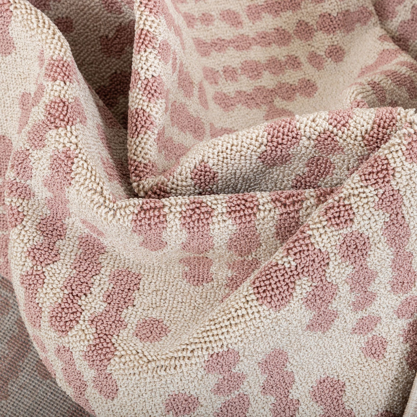 Arbor Moroccan Trellis Blush Kilim-Style Rug LDL-09