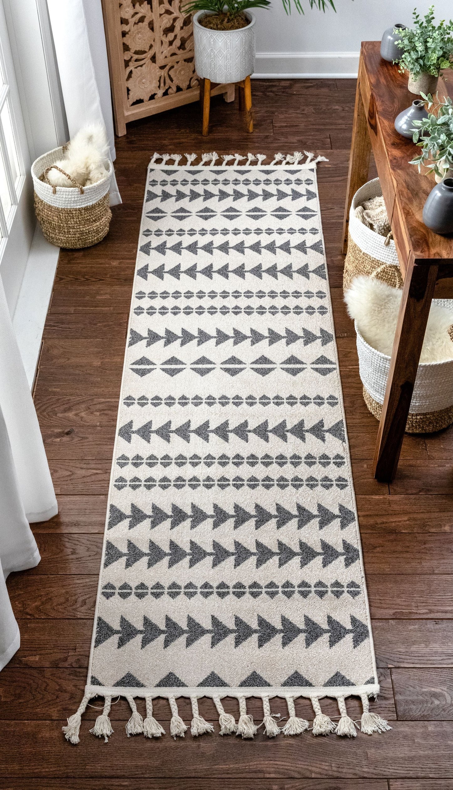Cueva Tribal Geometric Grey Kilim-Style Rug LDL-108