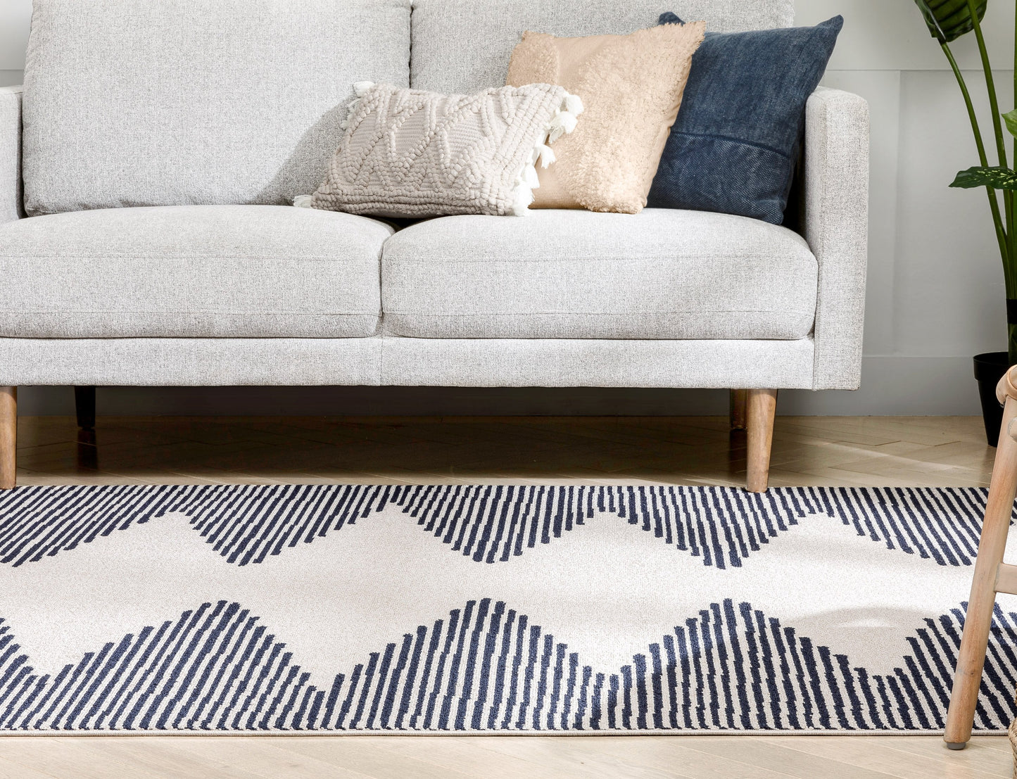 Zipped Tribal Aztec Geometric Ivory & Navy Blue Kilim-Style Rug LDL-12
