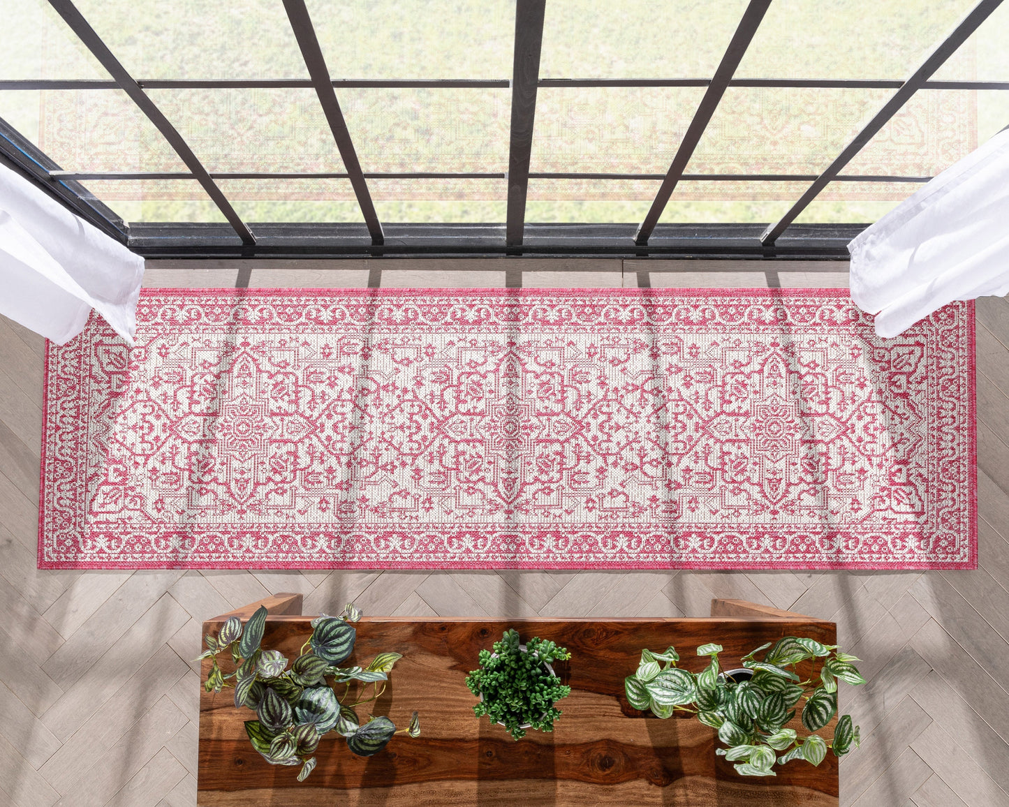 Celesine Oriental Medallion Indoor/Outdoor Fuschia Flat-Weave Rug LIA-190