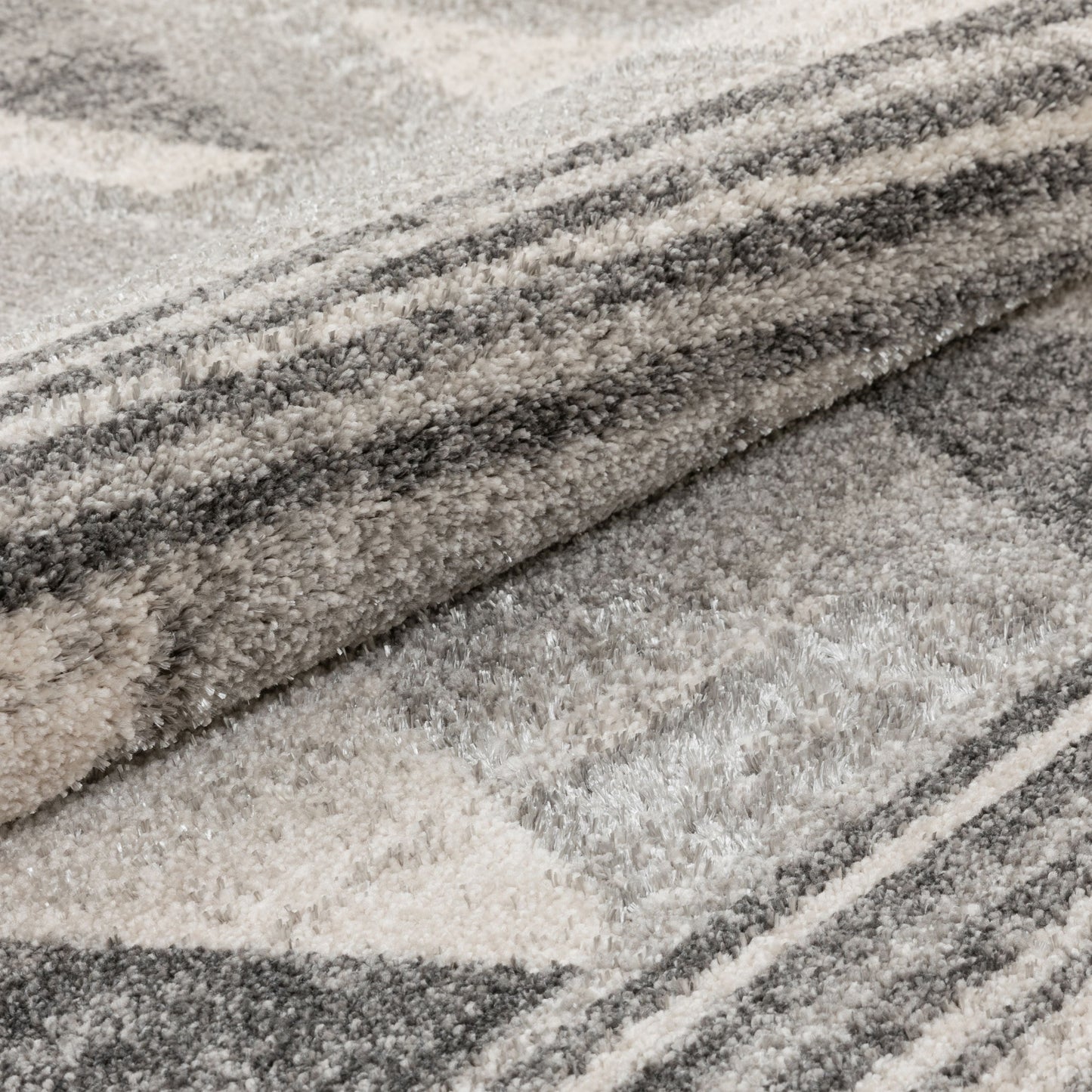 Minas Distressed Geometric Diamond Pattern Grey Rug LIS-97