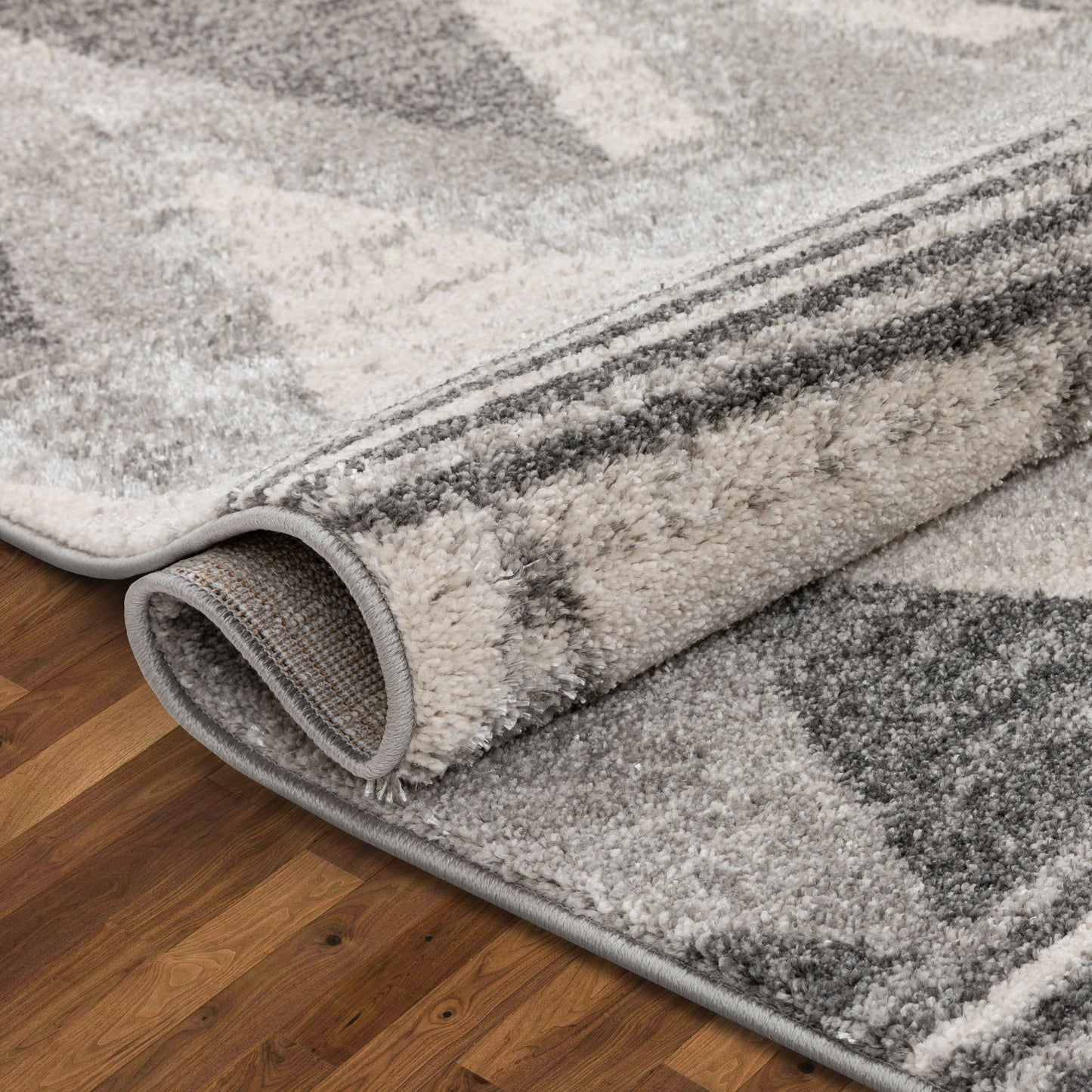 Minas Distressed Geometric Diamond Pattern Grey Rug LIS-97