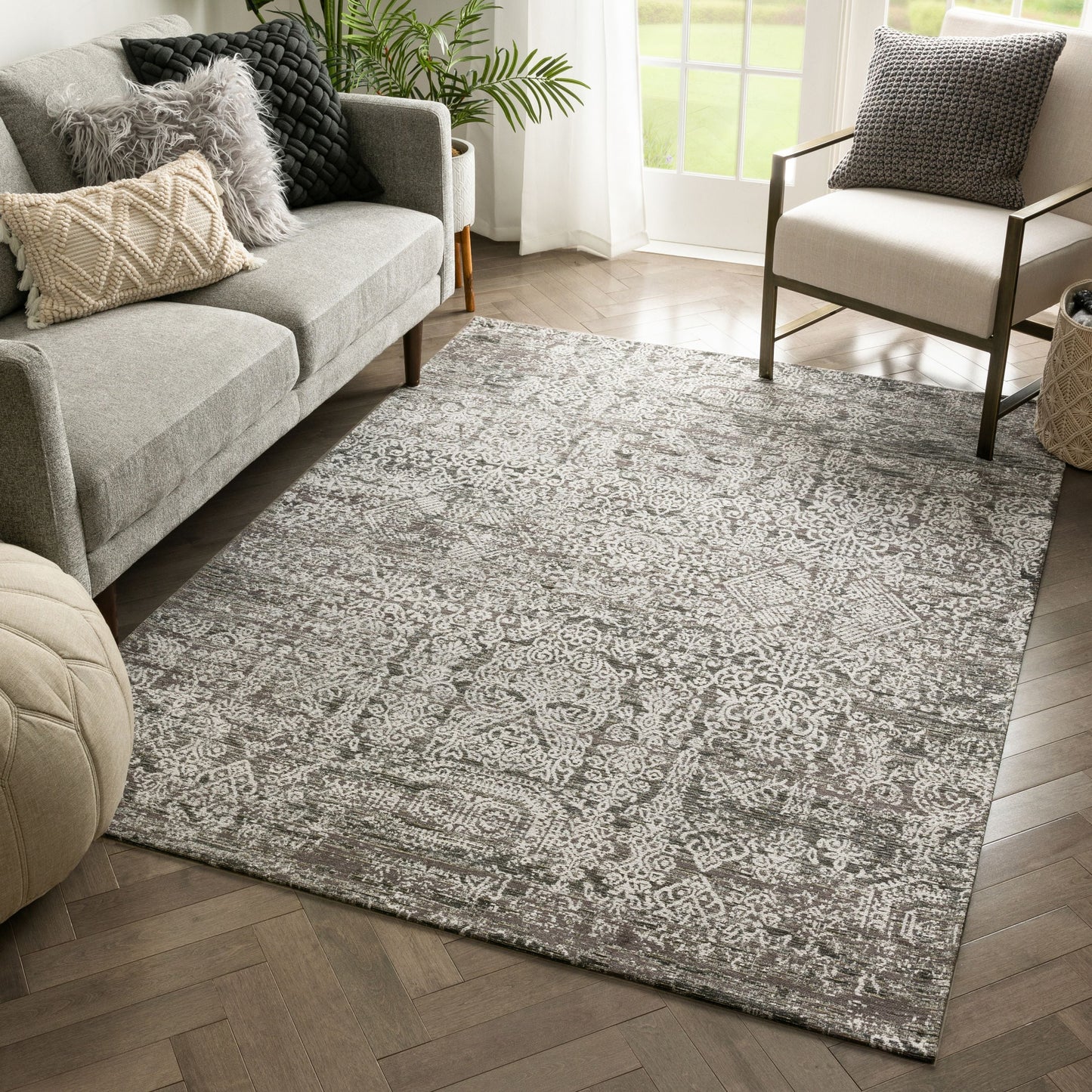 Cantu Vintage Distressed Damask Pattern Black Kilim-Style Rug LL-37