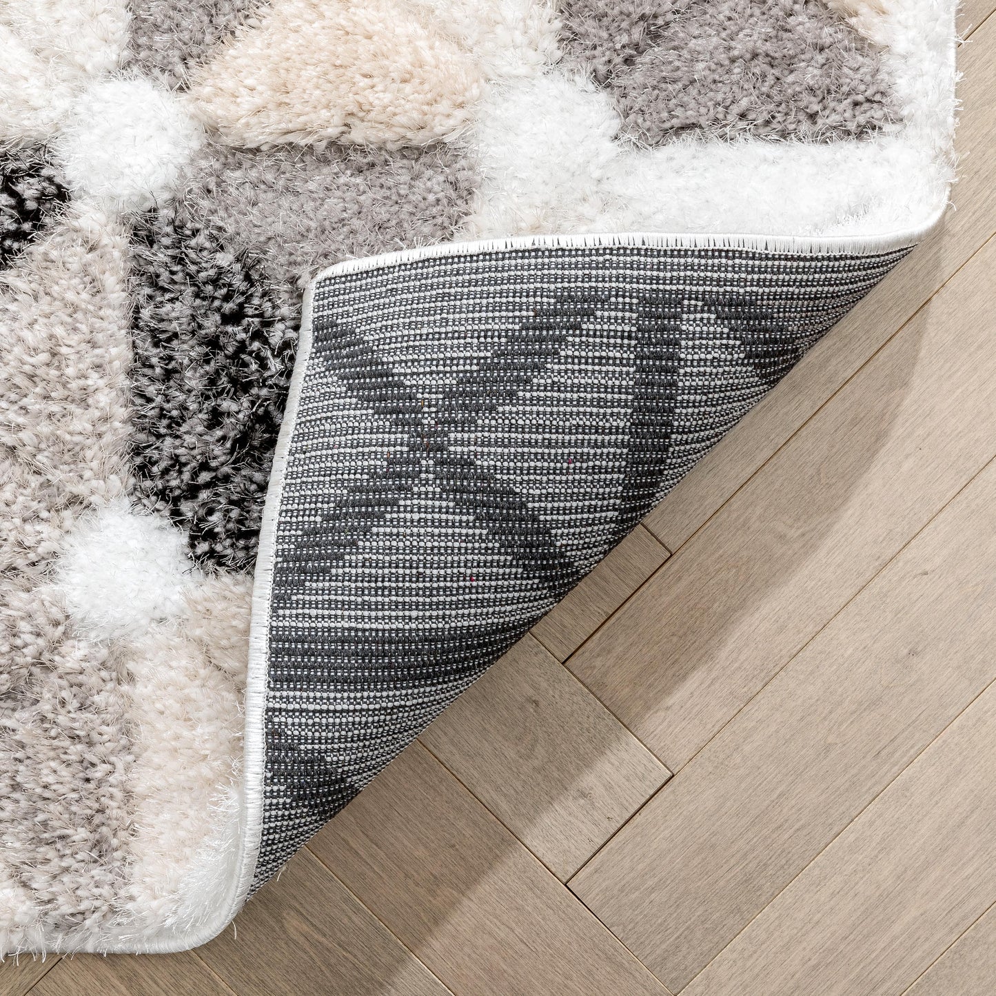Riverton Geometric Pattern Shag Ivory Grey 3D Textured Rug LOG-52