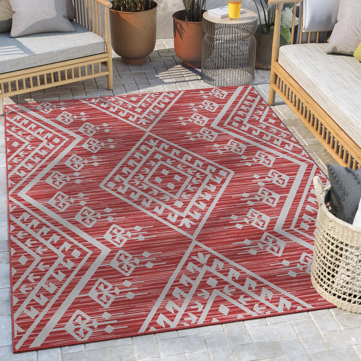 Cascade Tribal Diamond Pattern Indoor/Outdoor Red Flat-Weave Rug MED-190
