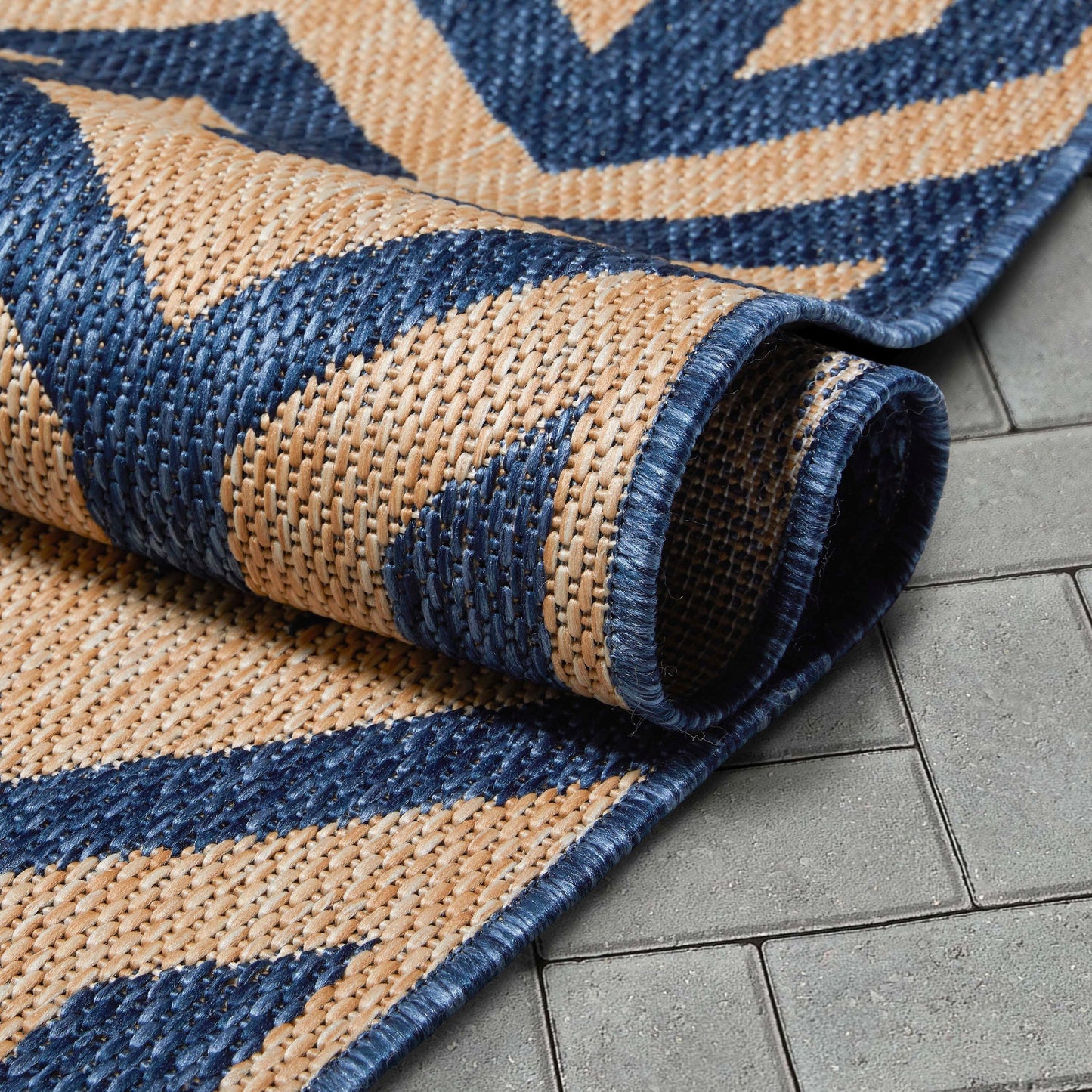 Atlantis Modern Stripes Indoor/Outdoor Blue Flat-Weave Rug MED-214