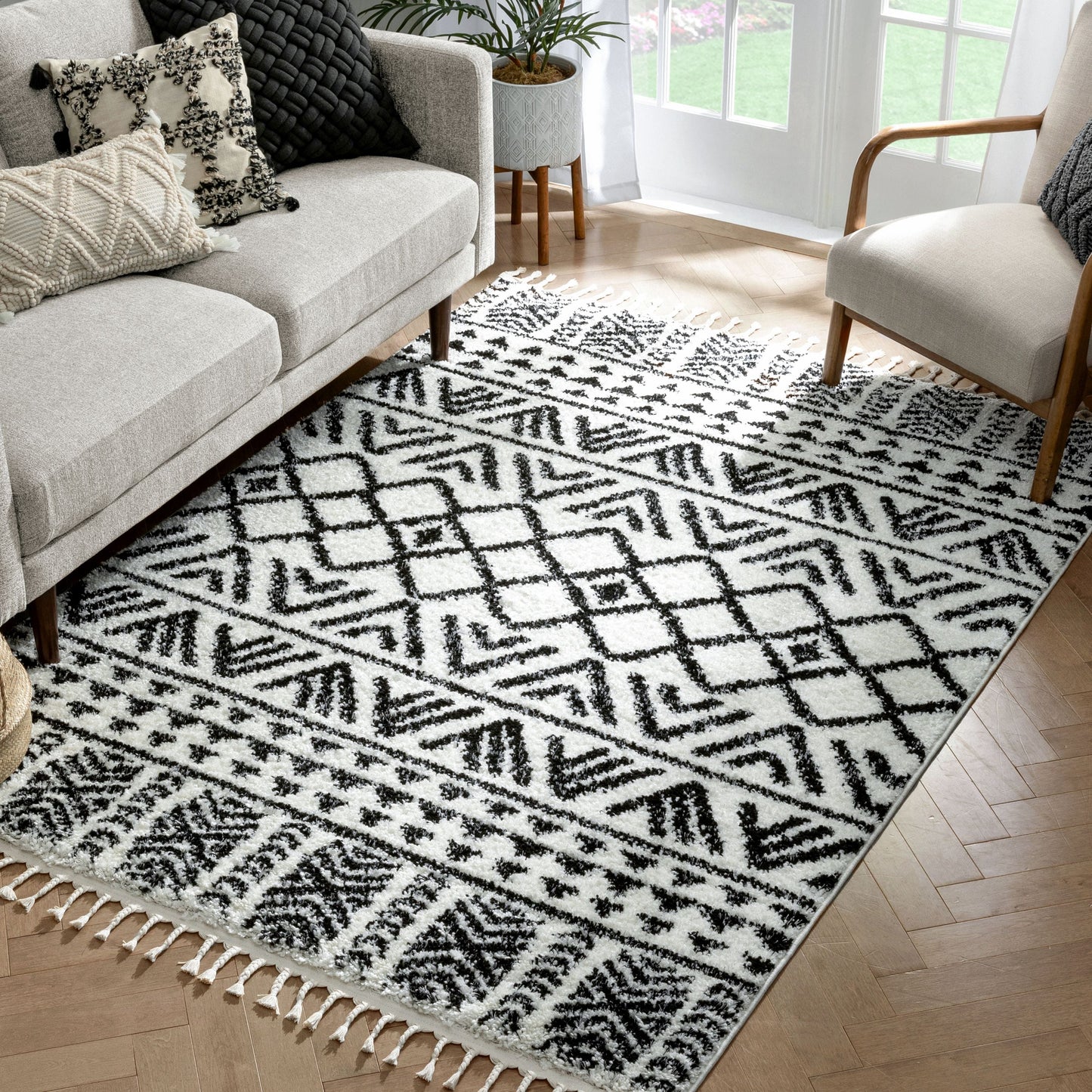 Tayanna Tribal Moroccan Ivory Shag Rug MEL-62