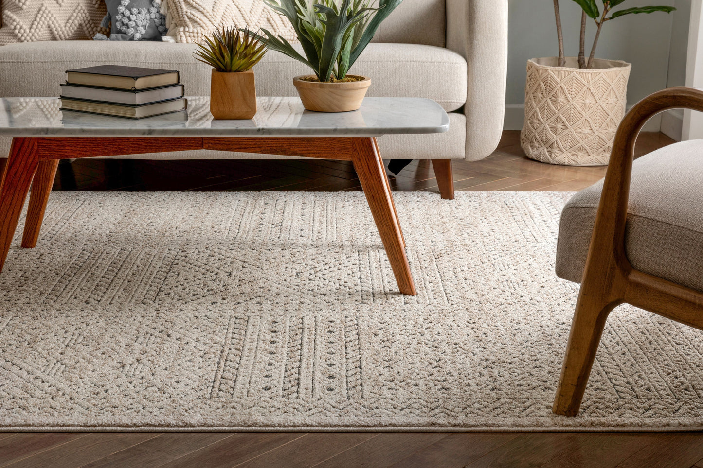 Lyre Tribal Mosaic Tile-Work Beige Distressed High-Low Rug MG-192