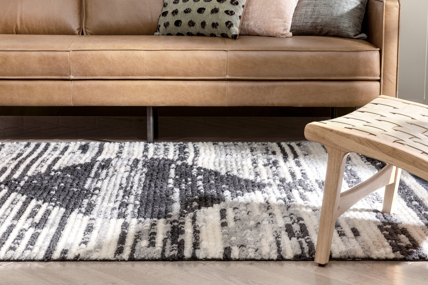 Sakari Moroccan Diamond Medallion Pattern Grey High-Low Textured Pile Rug MYA-77