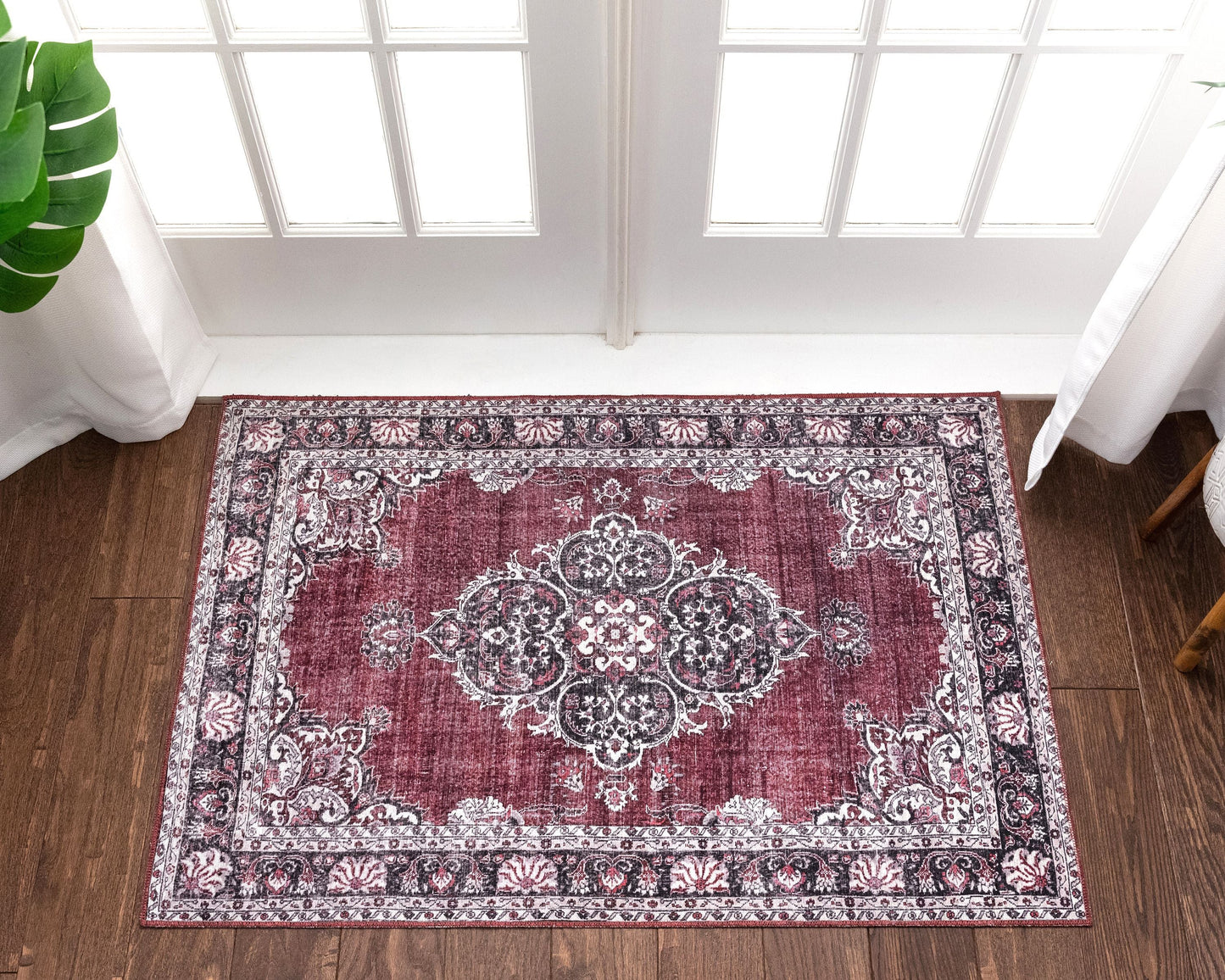 Tarifa Vintage Bohemian Medallion Red Machine Washable Rug NIL-00