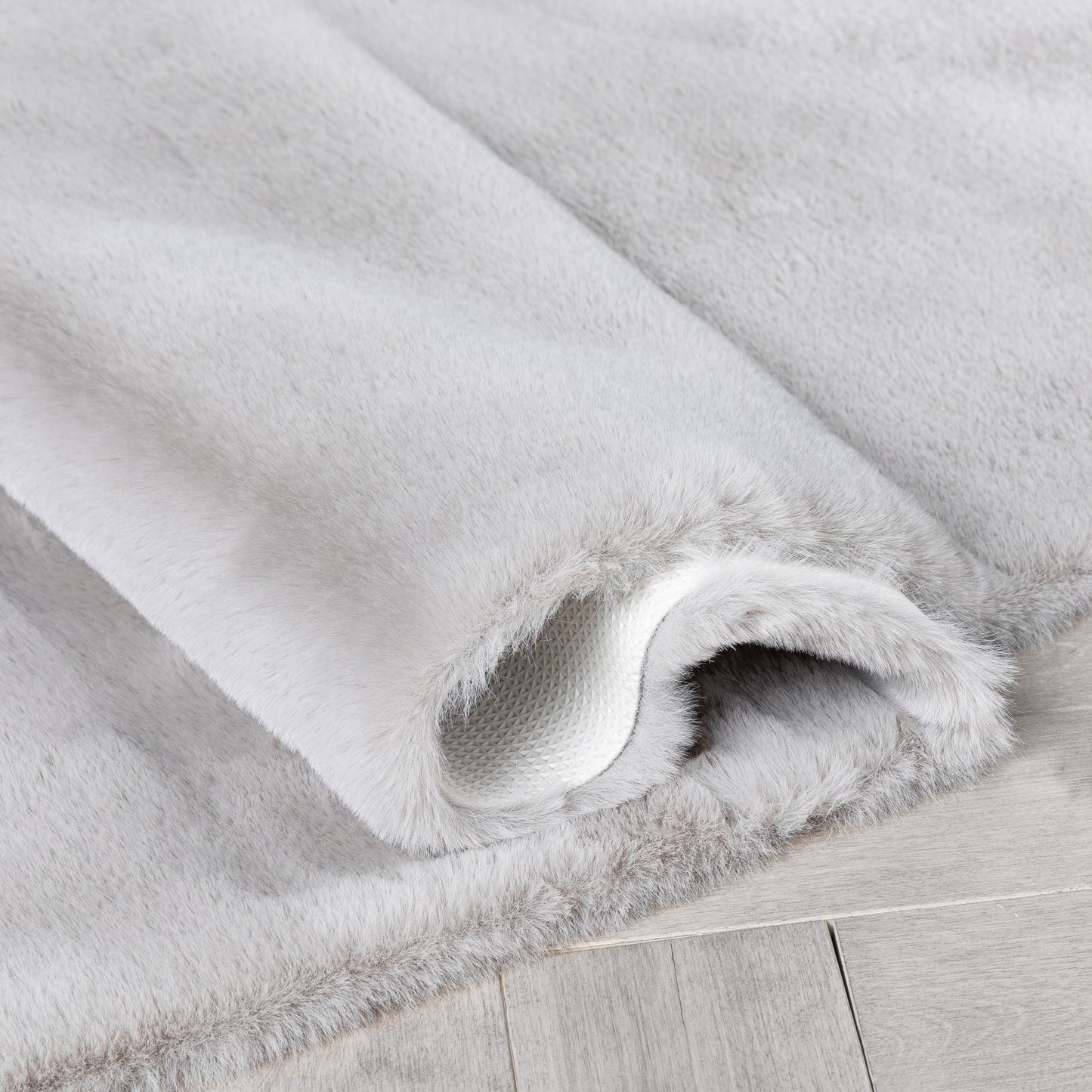 Crest Modern Glam Faux Fur Plush White Shag Rug OPA-12