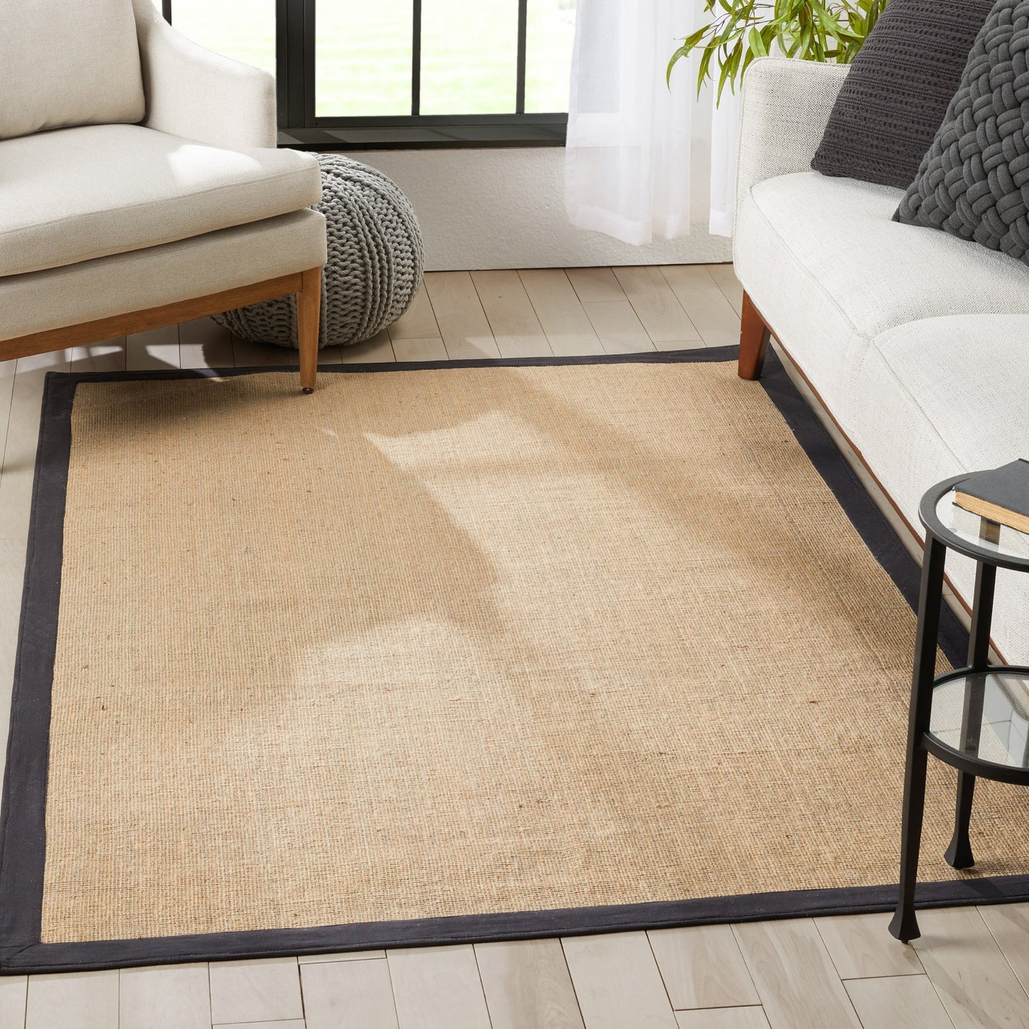 Sorel Farmhouse Non-Slip Jute Natural Black Border Rug QUI-12