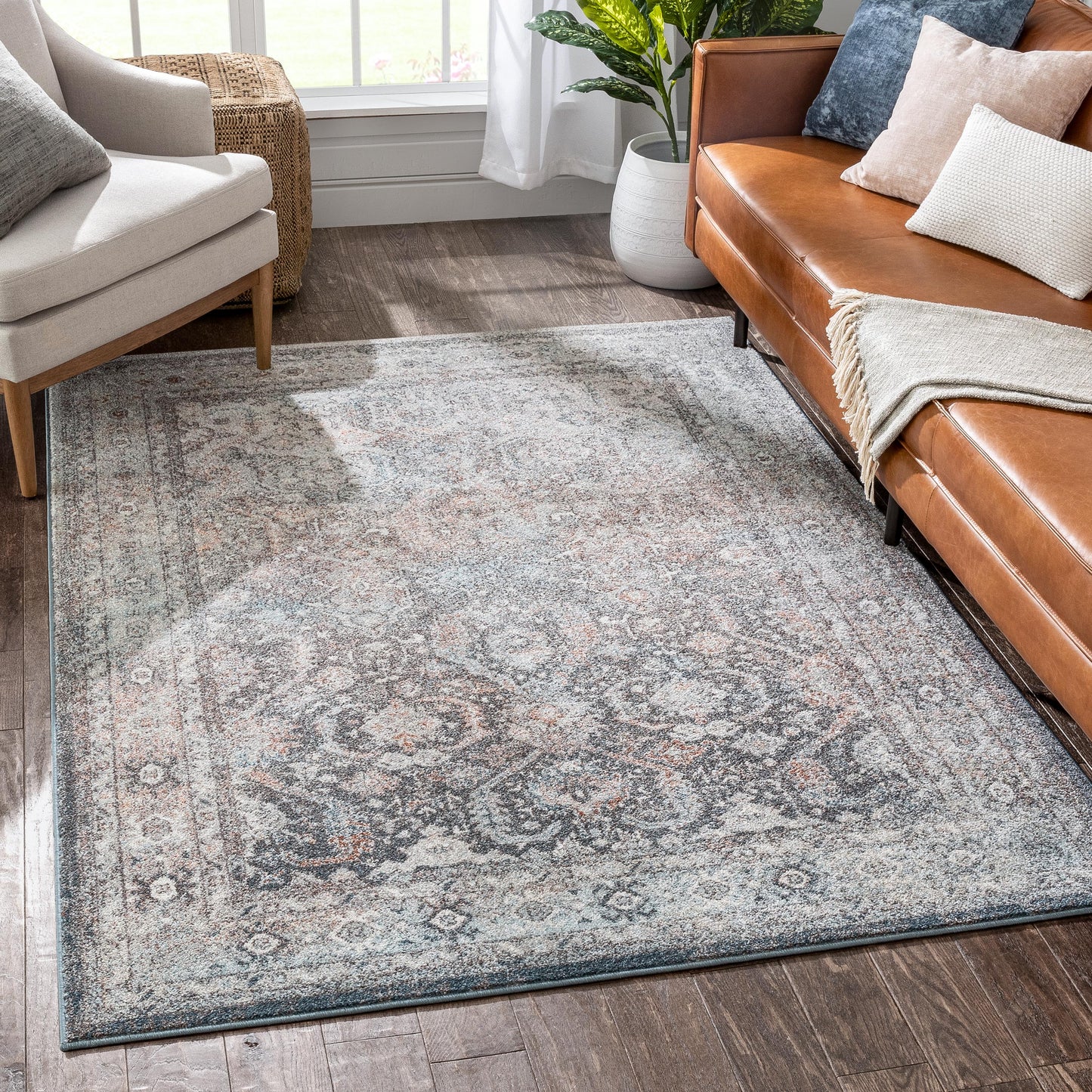 Salida Vintage Oriental Botanical Border Black Grey Rug RO-283
