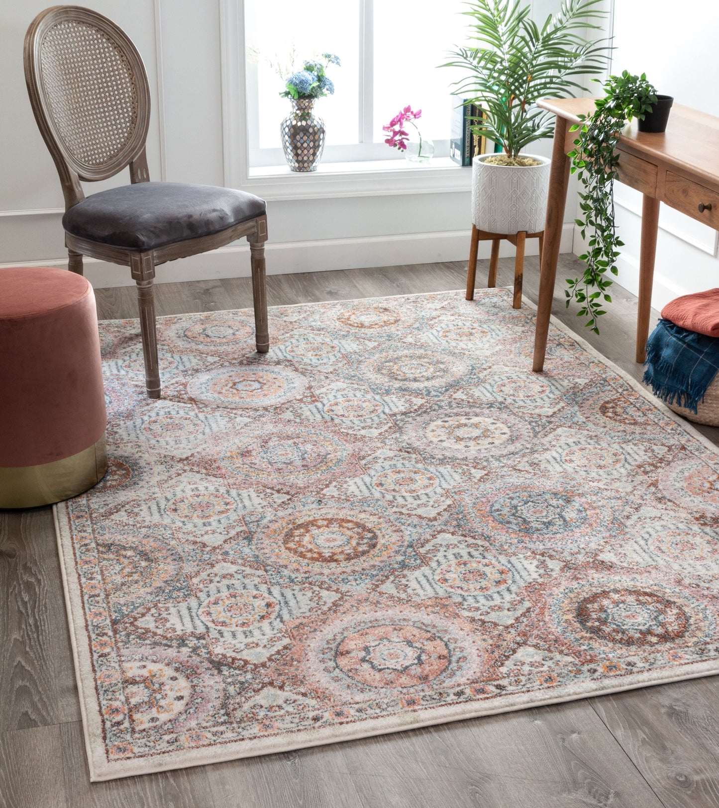 Palermo Bohemian Mandala Ogee Beige Rug RO-52