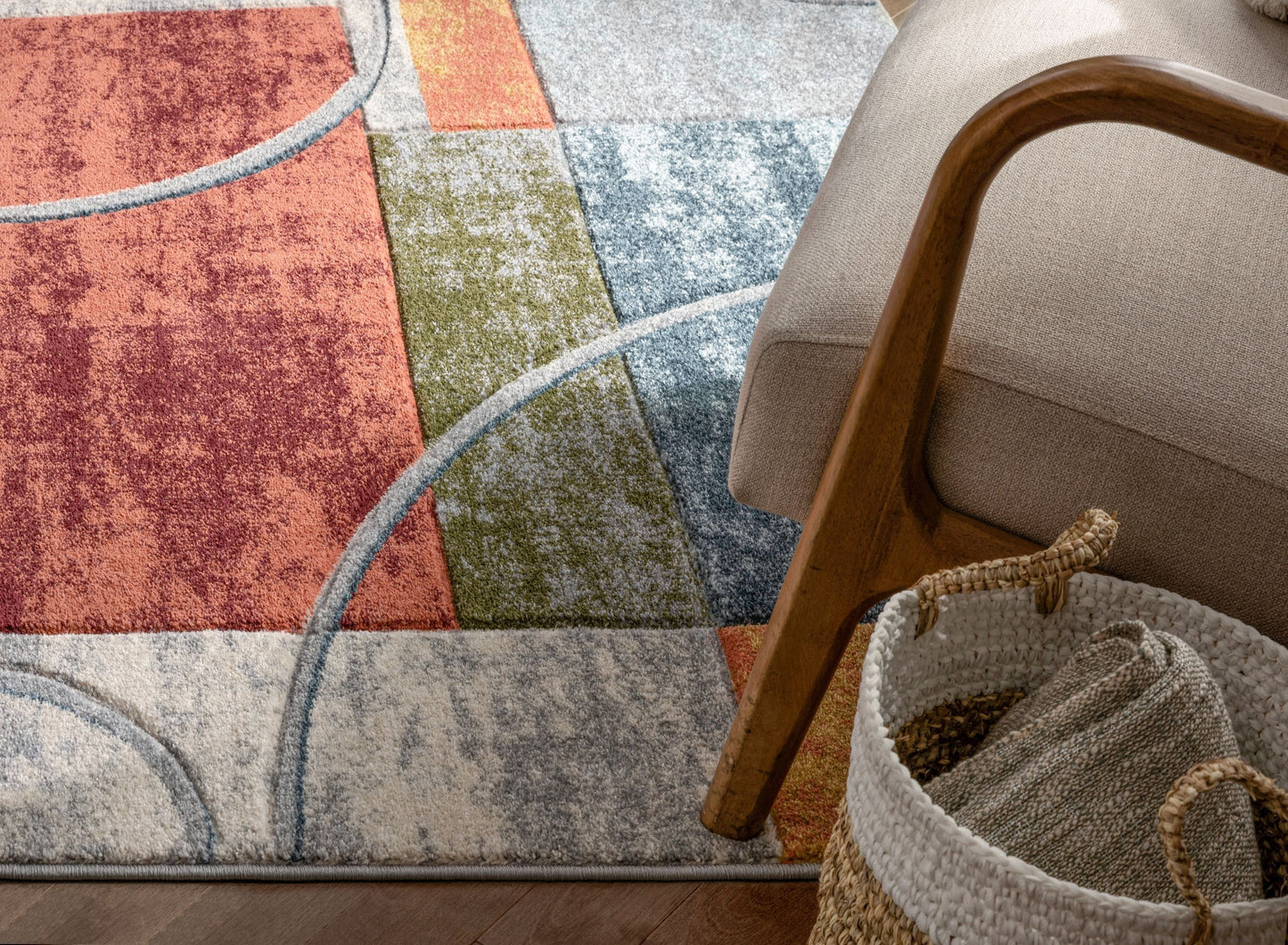 Jive Modern Abstract Geometric Arcs & Shapes Multi Distressed High-Low Rug RU-161