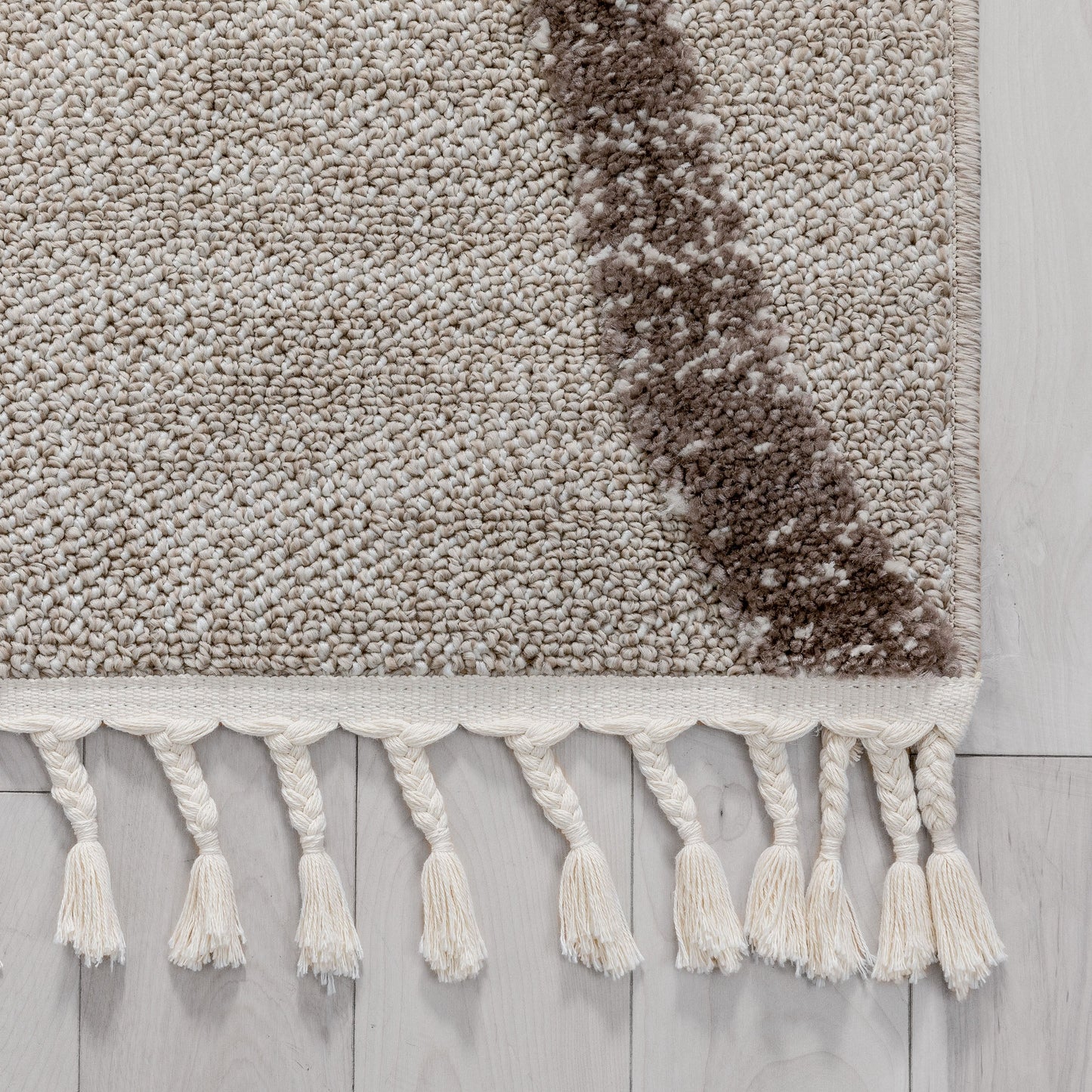 Lydia Contemporary Coastal Geometric Ivory High-Low Textured Rug SAL-102