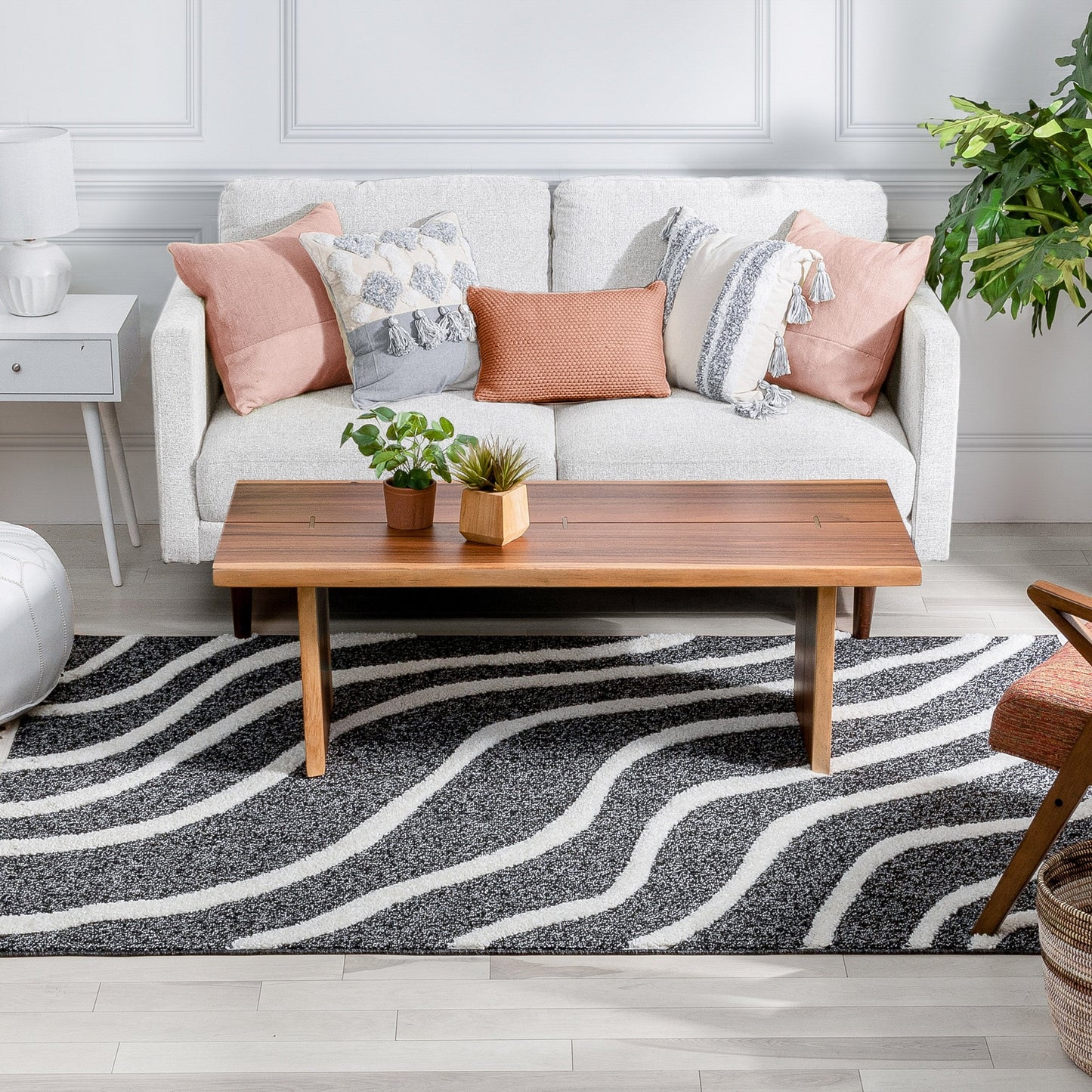 Lydia Contemporary Coastal Geometric Black High-Low Textured Rug SAL-103