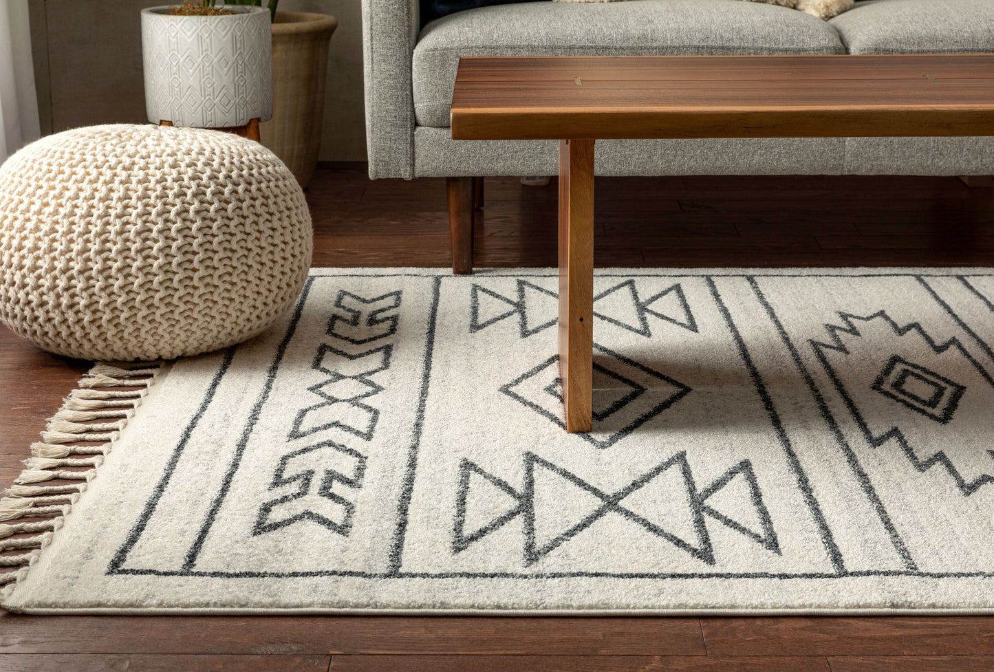 Gota Moroccan Tribal Ivory Rug SE-192