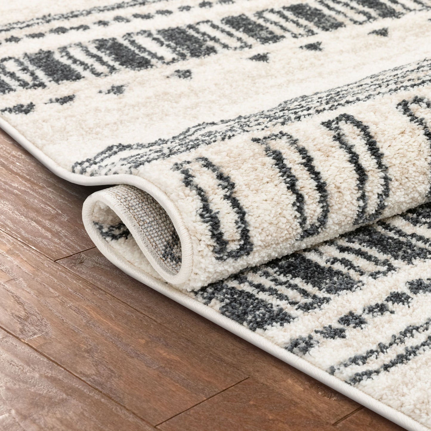 Ratu Moroccan Tribal Geometric Ivory Rug SE-202