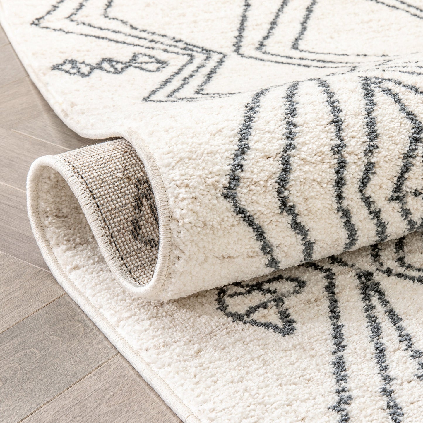Darcy Modern Farmhouse Tribal Pattern Ivory Rug SE-232