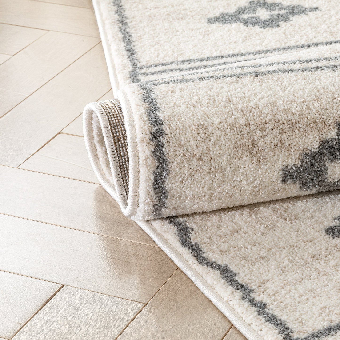 Parallel Moroccan Tribal Diamond Pattern Ivory Grey Rug SE-242