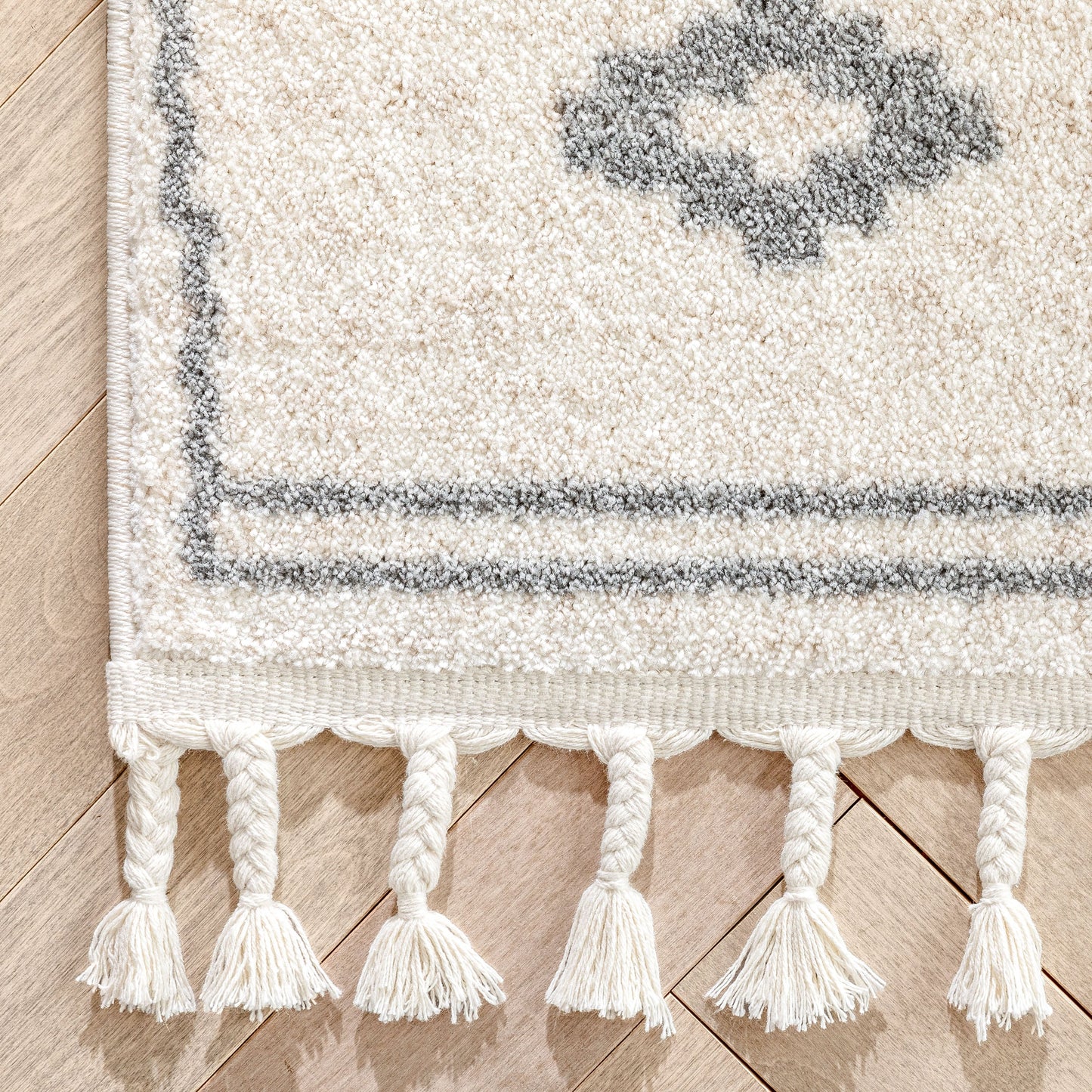 Parallel Moroccan Tribal Diamond Pattern Ivory Grey Rug SE-242