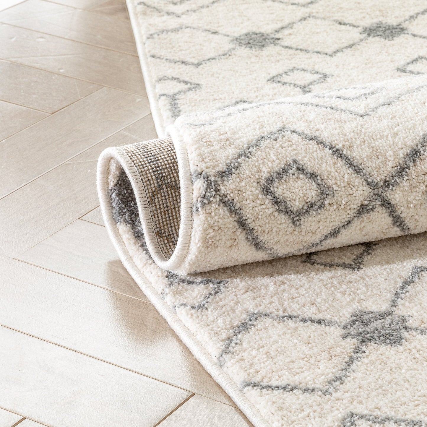 Transistora Nordic Tribal Trellis Pattern Ivory Grey Rug SE-282