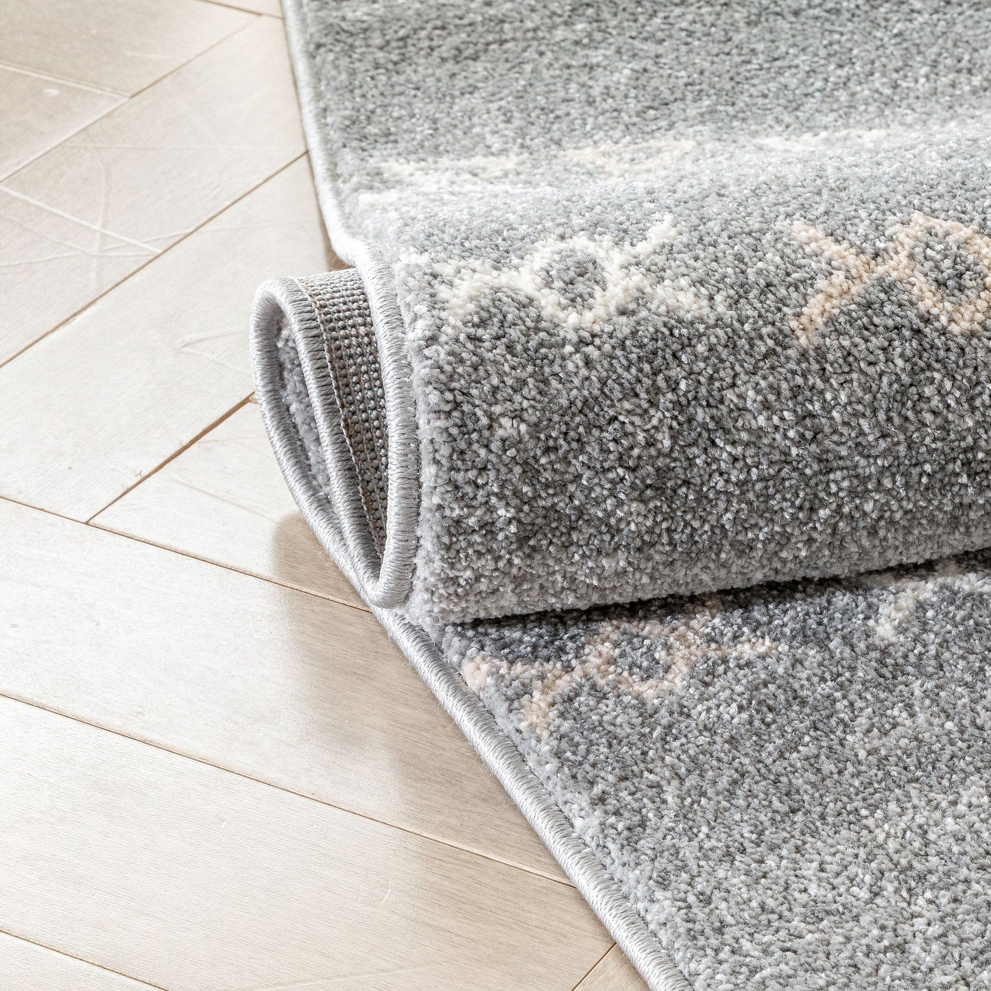 Capa Nordic Tribal Grey Rug SE-307