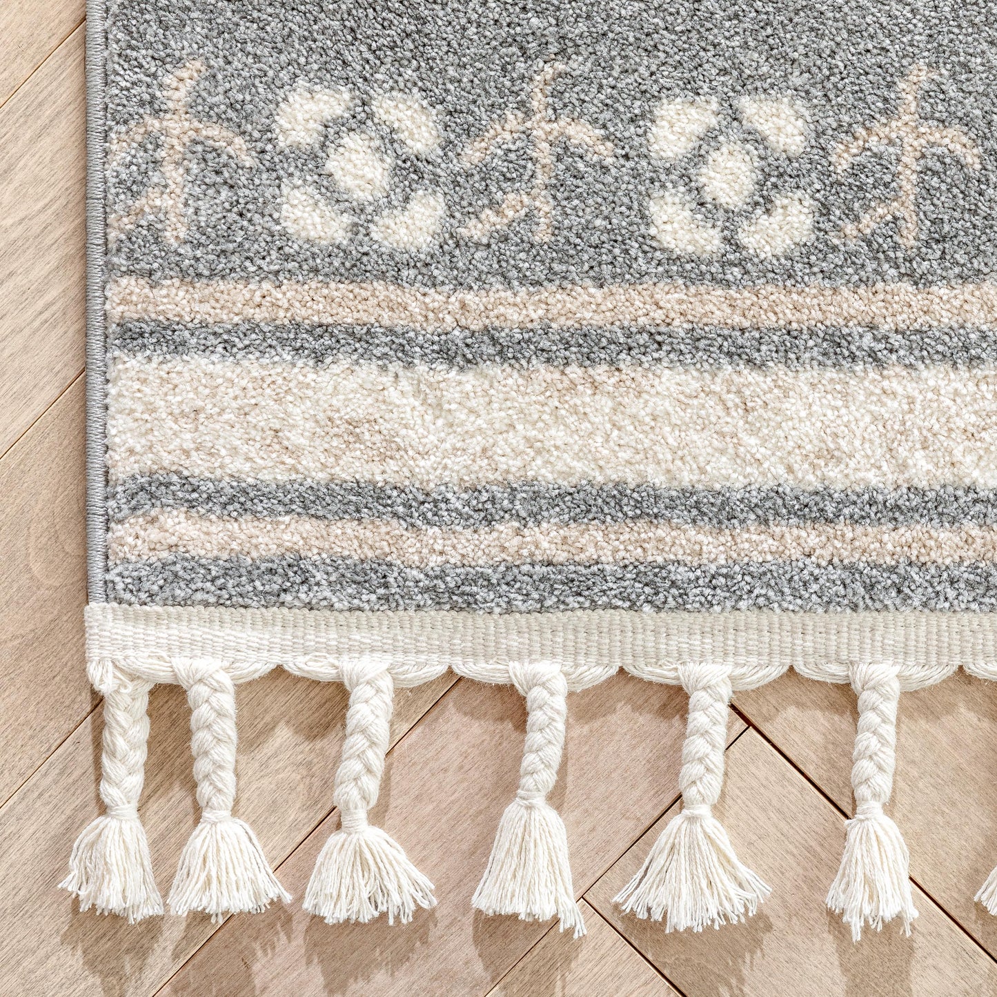 Capa Nordic Tribal Grey Rug SE-307