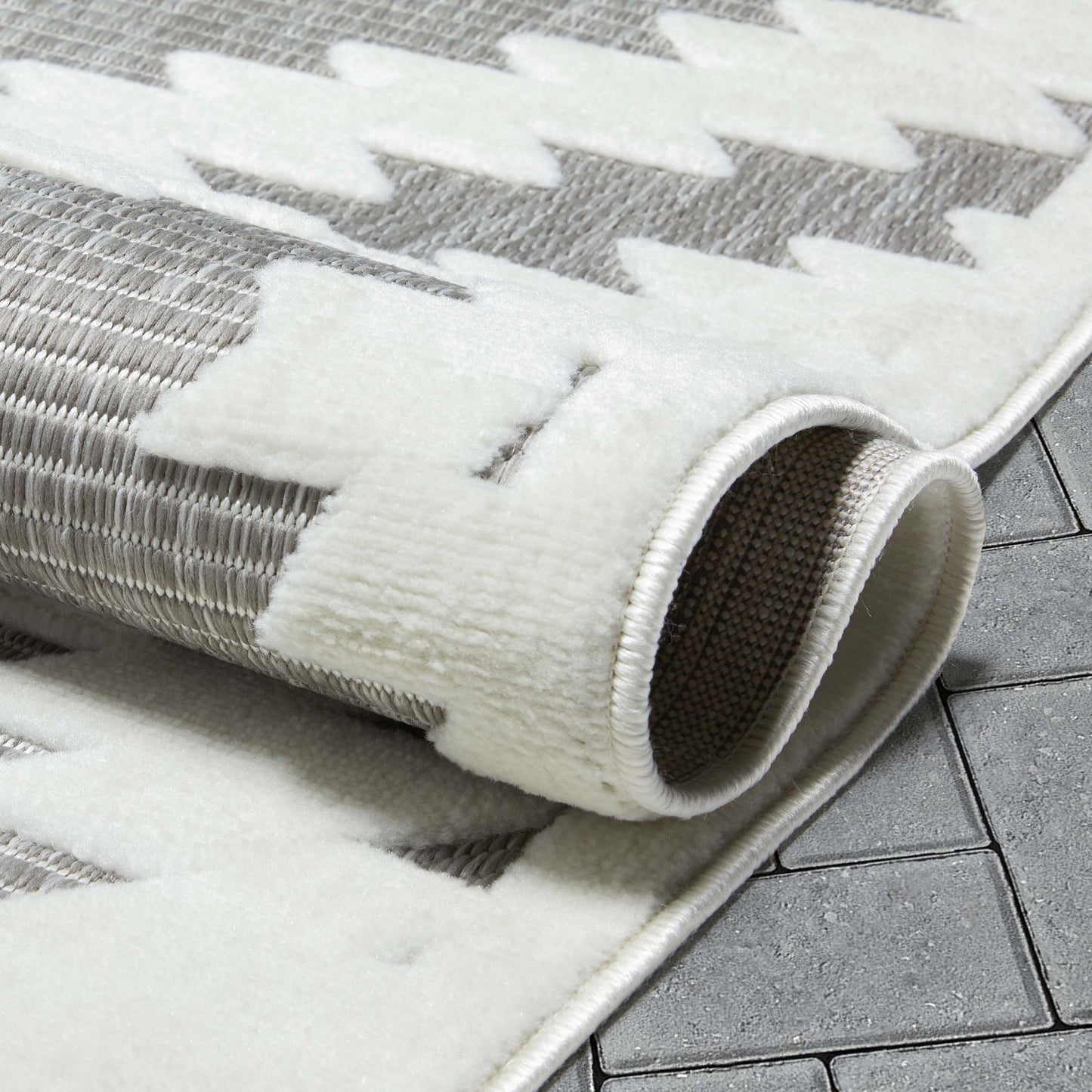 Keiko Tribal Moroccan Indoor/Outdoor Grey High-Low Rug SIL-27