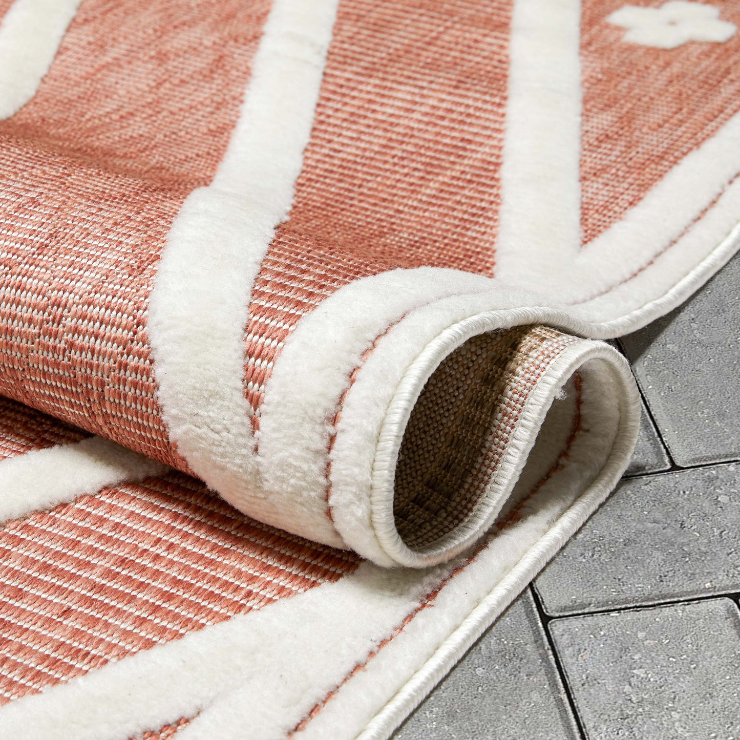 Mali Tribal Diamond Pattern Indoor/Outdoor Terracotta High-Low Rug SIL-30