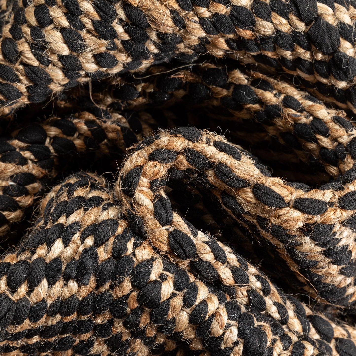 Willow Jute Chevron Natural Black Hand-Woven Chunky-Textured Rug SUR-13