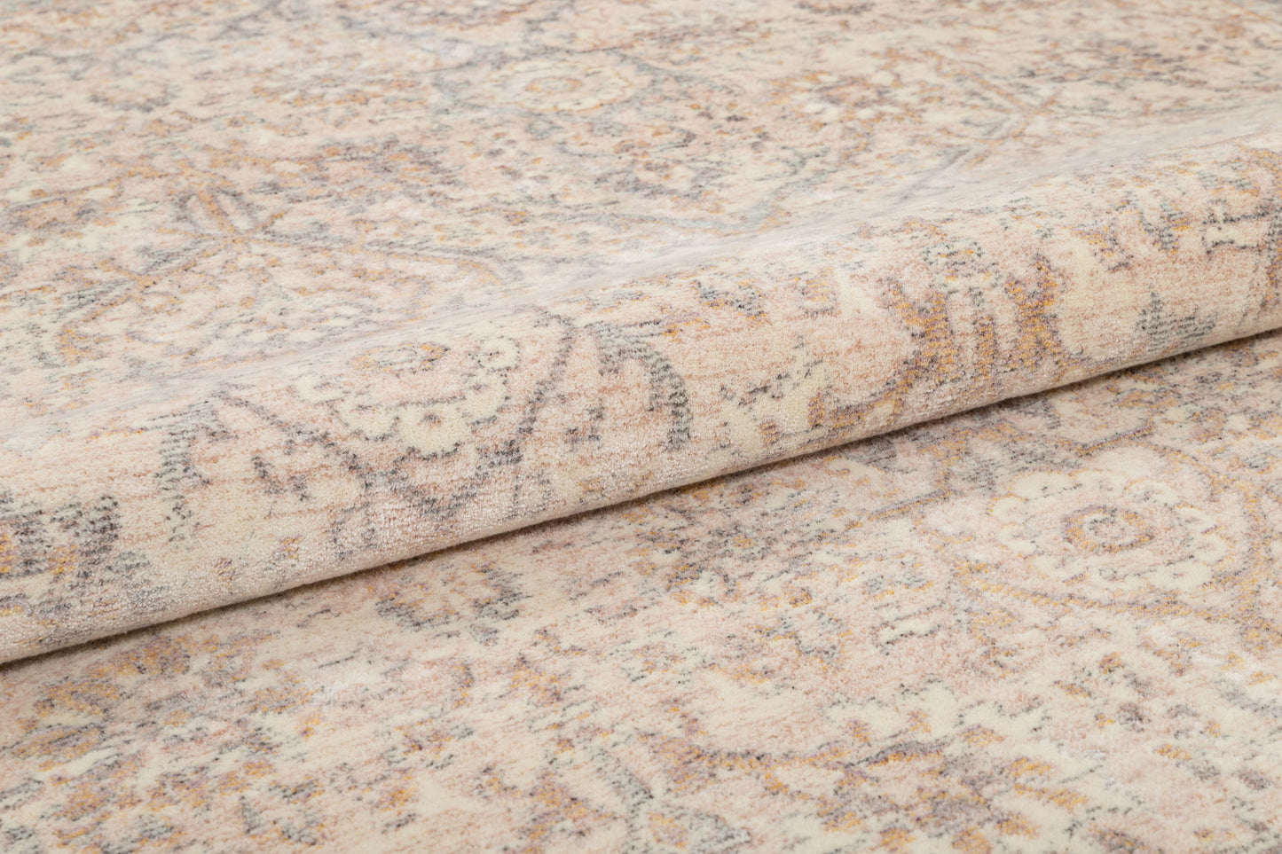 Zocalo Global Vintage Oriental Distressed Cream Rug TIV-22