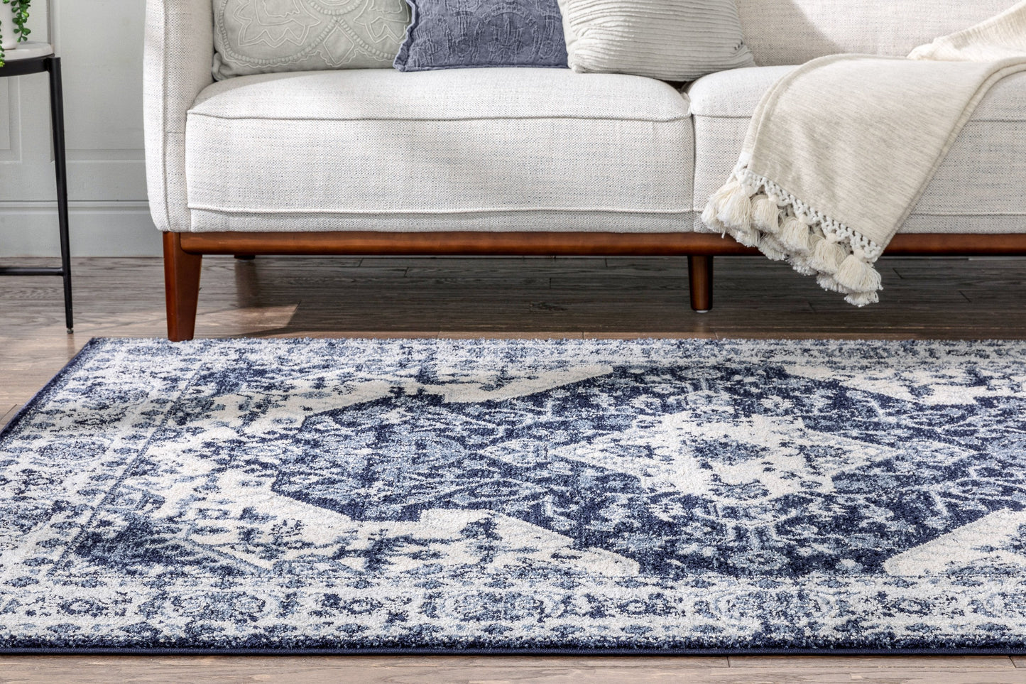 Monza Vintage Medallion Oriental Blue Rug TOP-34