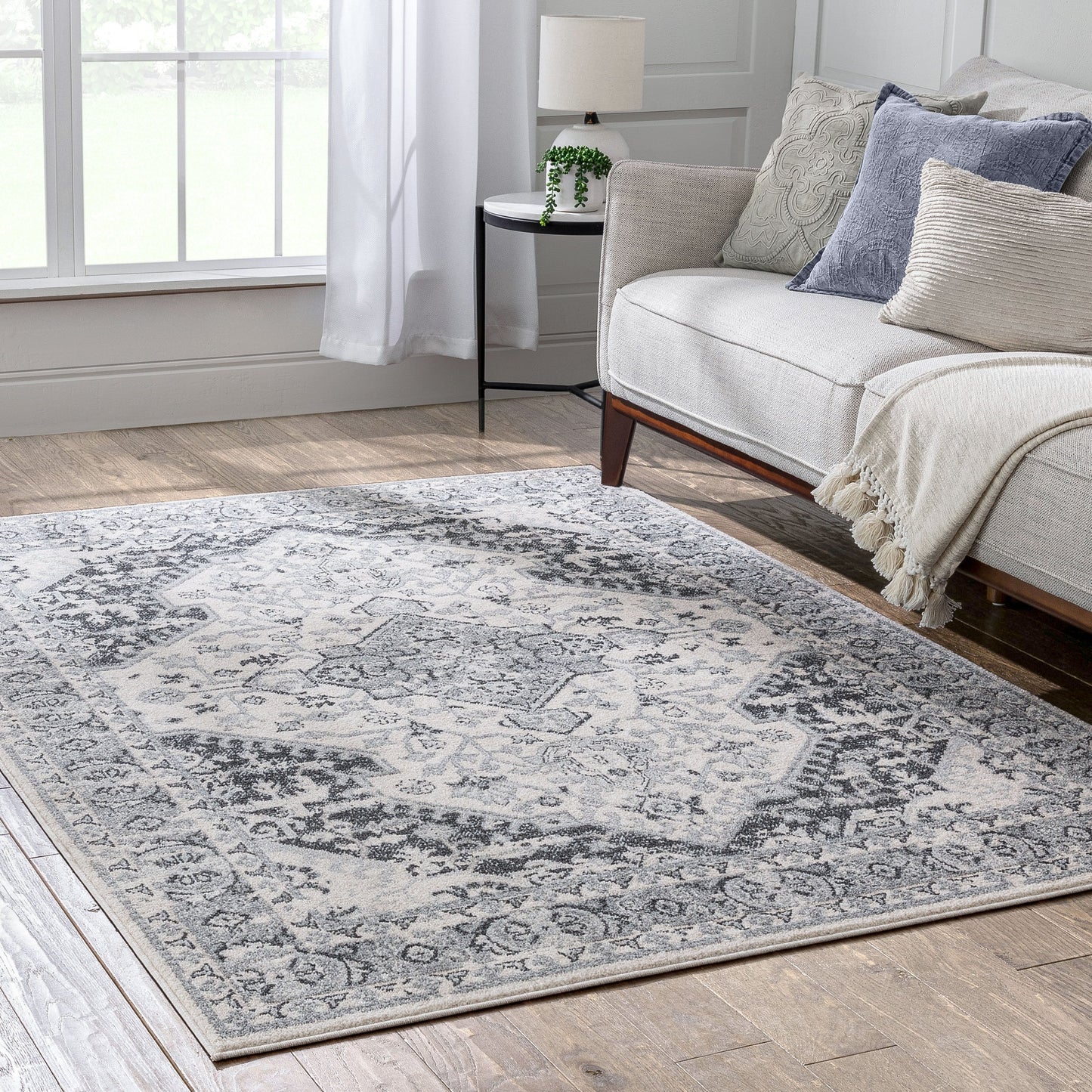 Monza Vintage Medallion Oriental Grey Rug TOP-37